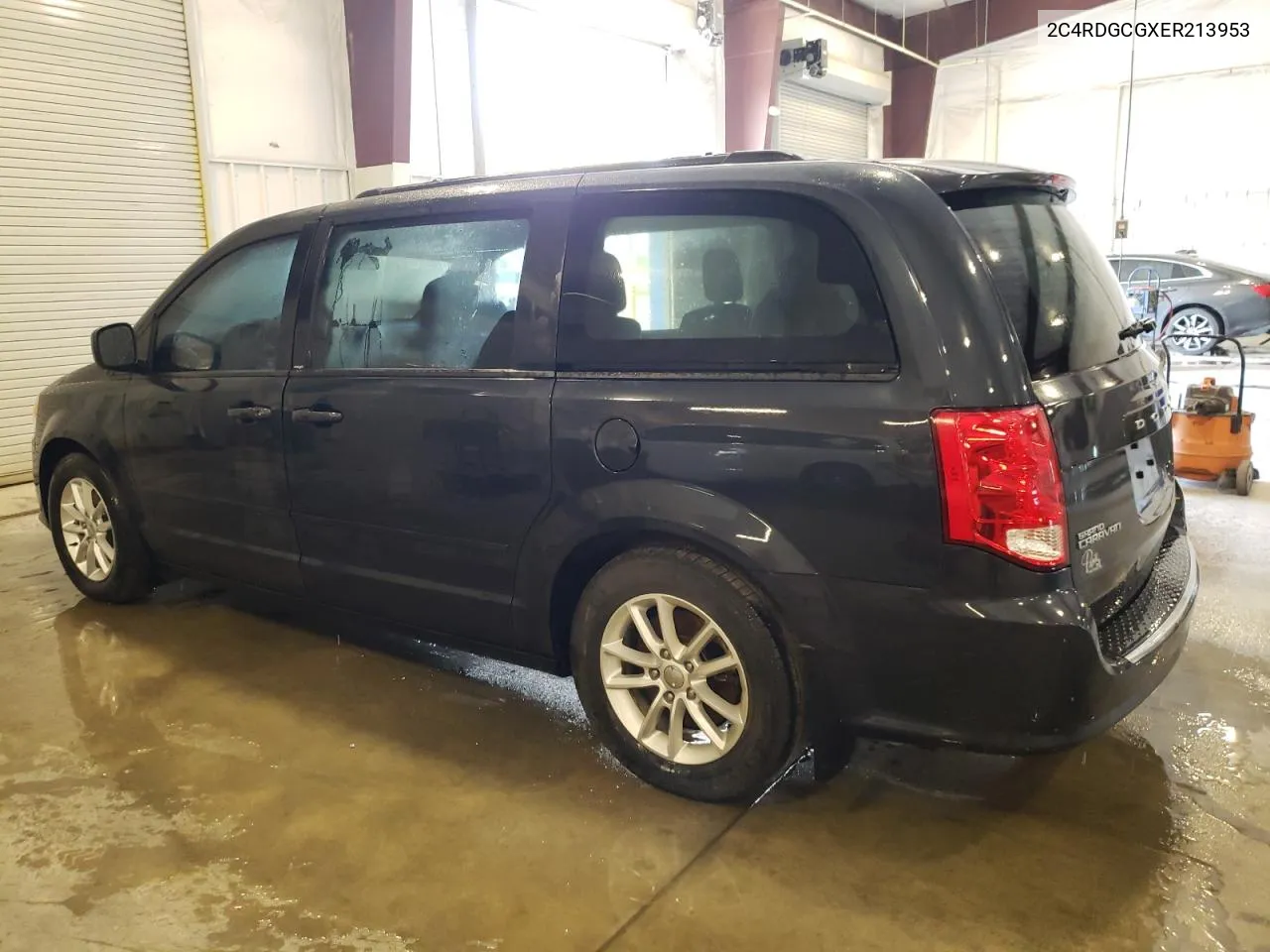 2C4RDGCGXER213953 2014 Dodge Grand Caravan Sxt