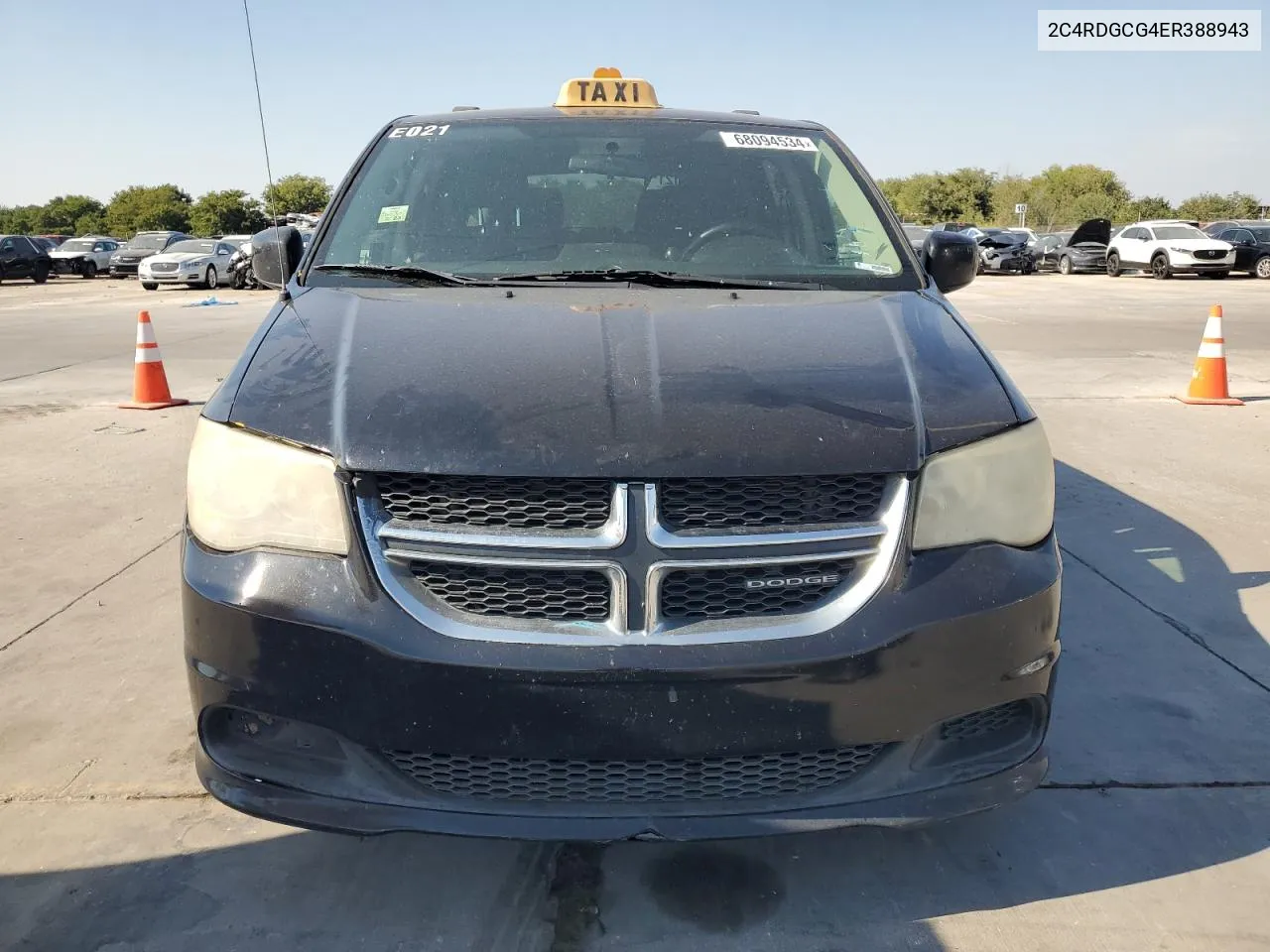 2C4RDGCG4ER388943 2014 Dodge Grand Caravan Sxt