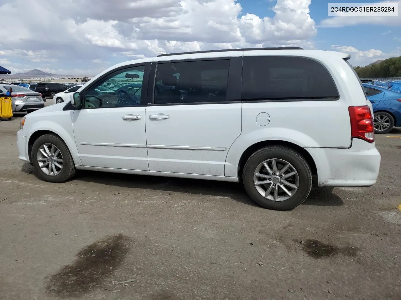 2C4RDGCG1ER285284 2014 Dodge Grand Caravan Sxt