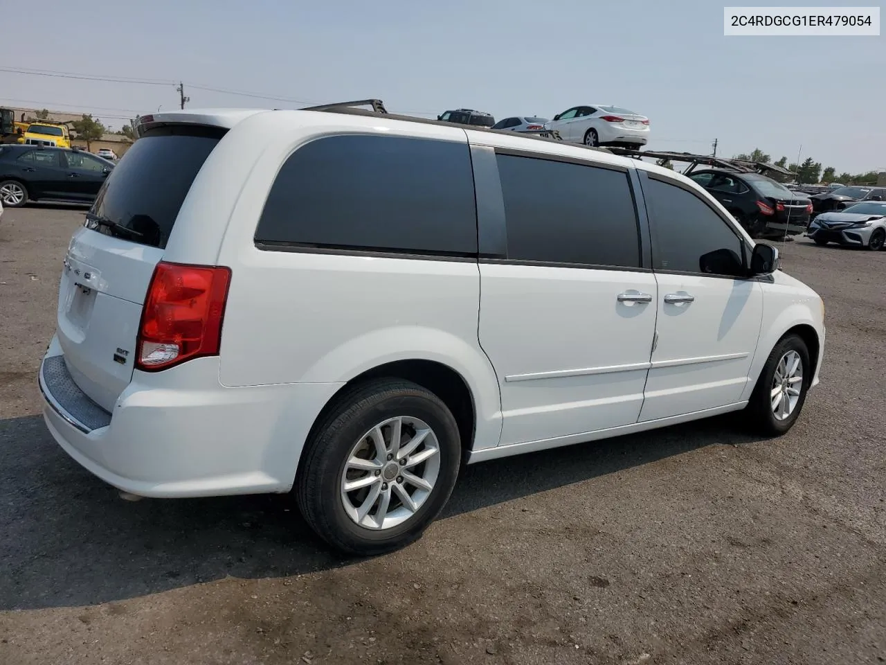 2C4RDGCG1ER479054 2014 Dodge Grand Caravan Sxt