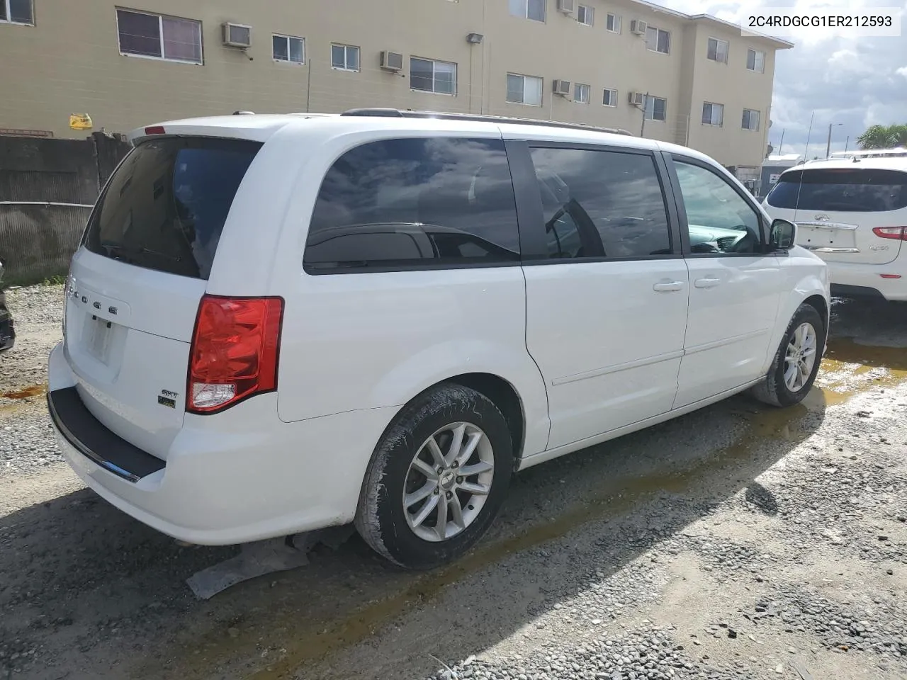 2C4RDGCG1ER212593 2014 Dodge Grand Caravan Sxt