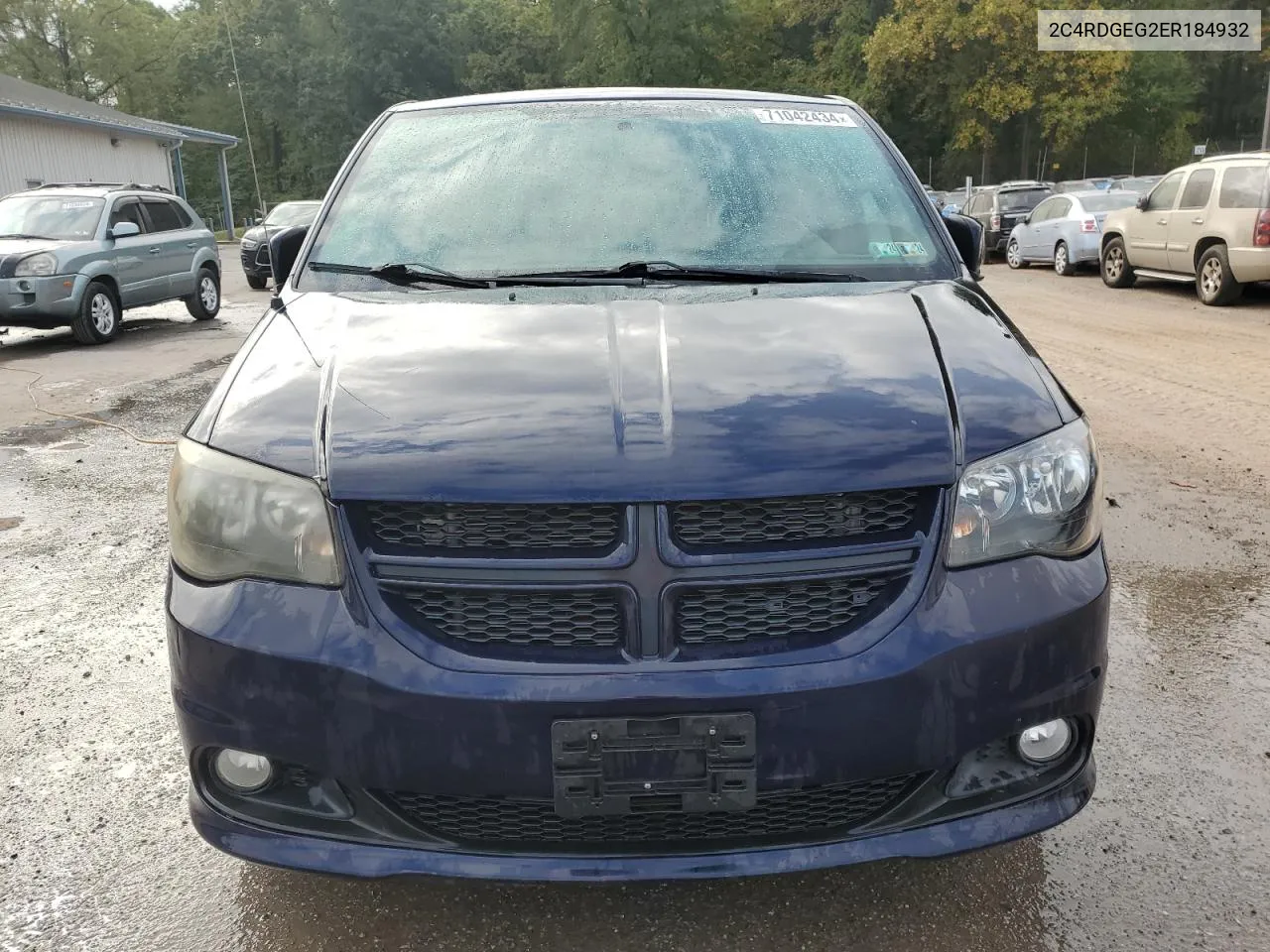 2014 Dodge Grand Caravan R/T VIN: 2C4RDGEG2ER184932 Lot: 71042434