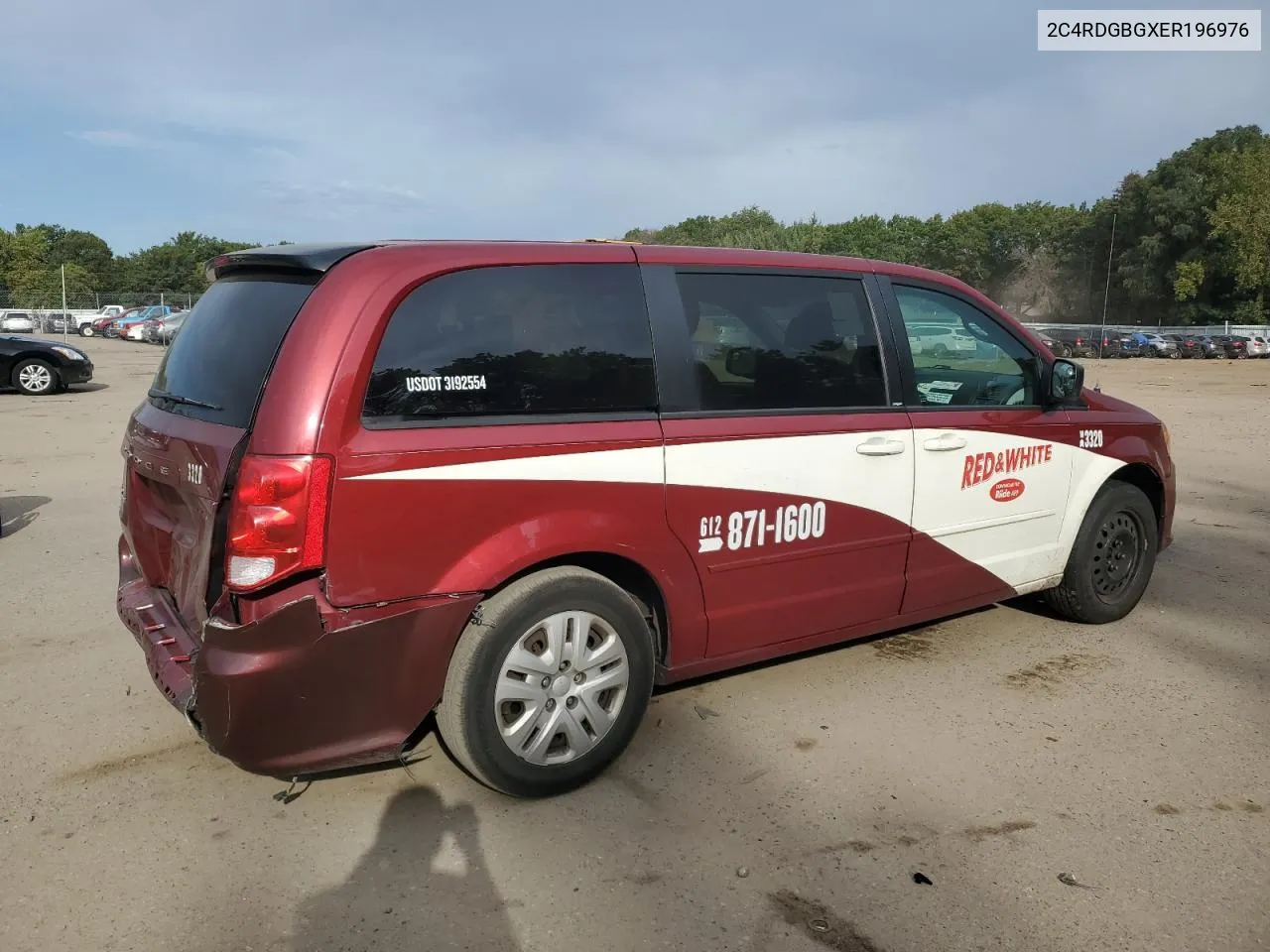 2C4RDGBGXER196976 2014 Dodge Grand Caravan Se