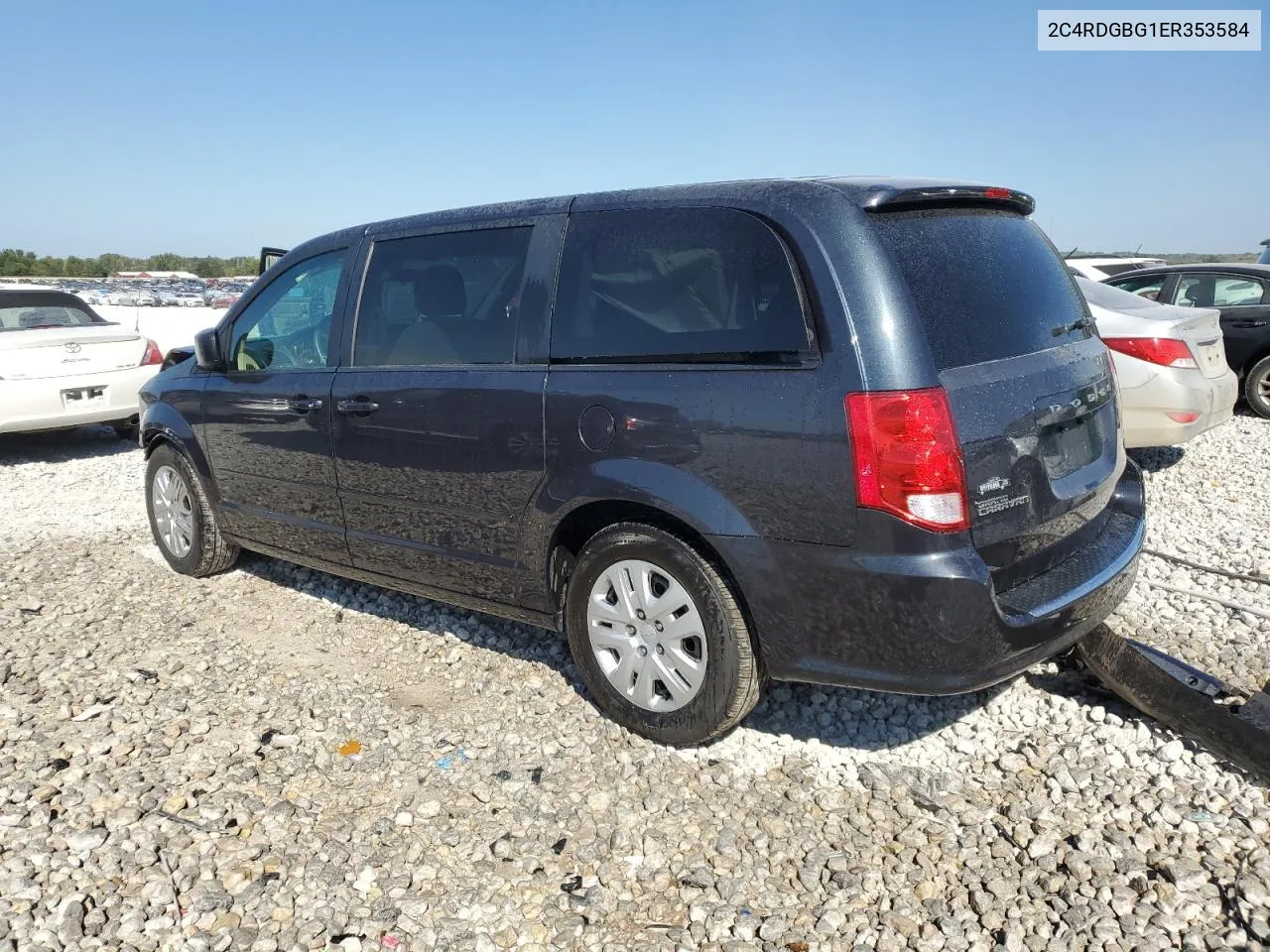 2C4RDGBG1ER353584 2014 Dodge Grand Caravan Se