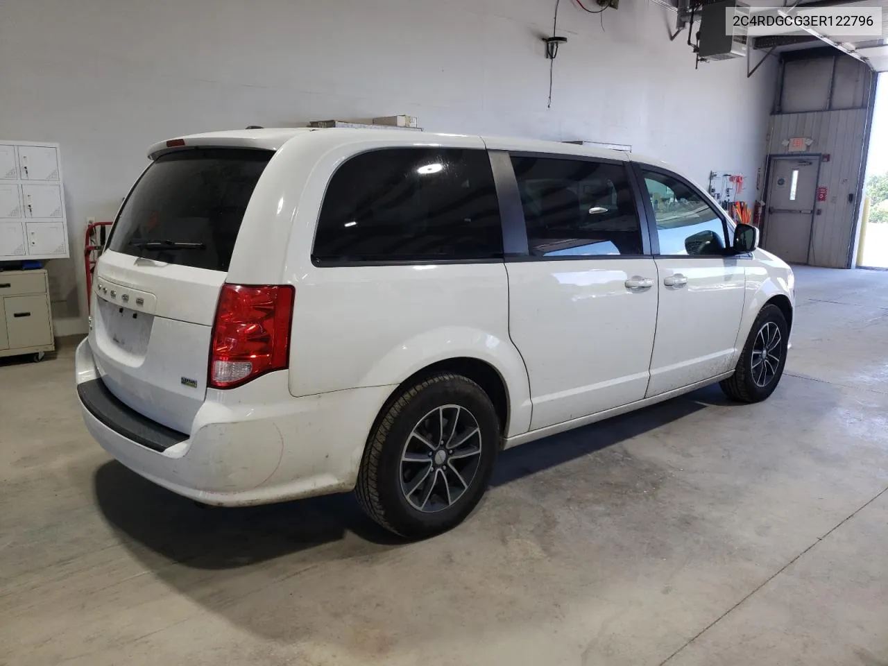 2C4RDGCG3ER122796 2014 Dodge Grand Caravan Sxt