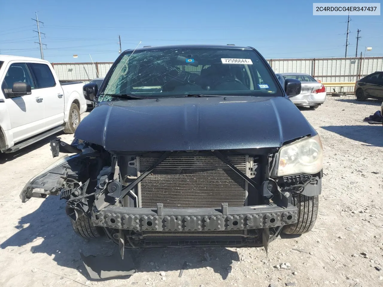 2C4RDGCG4ER347437 2014 Dodge Grand Caravan Sxt