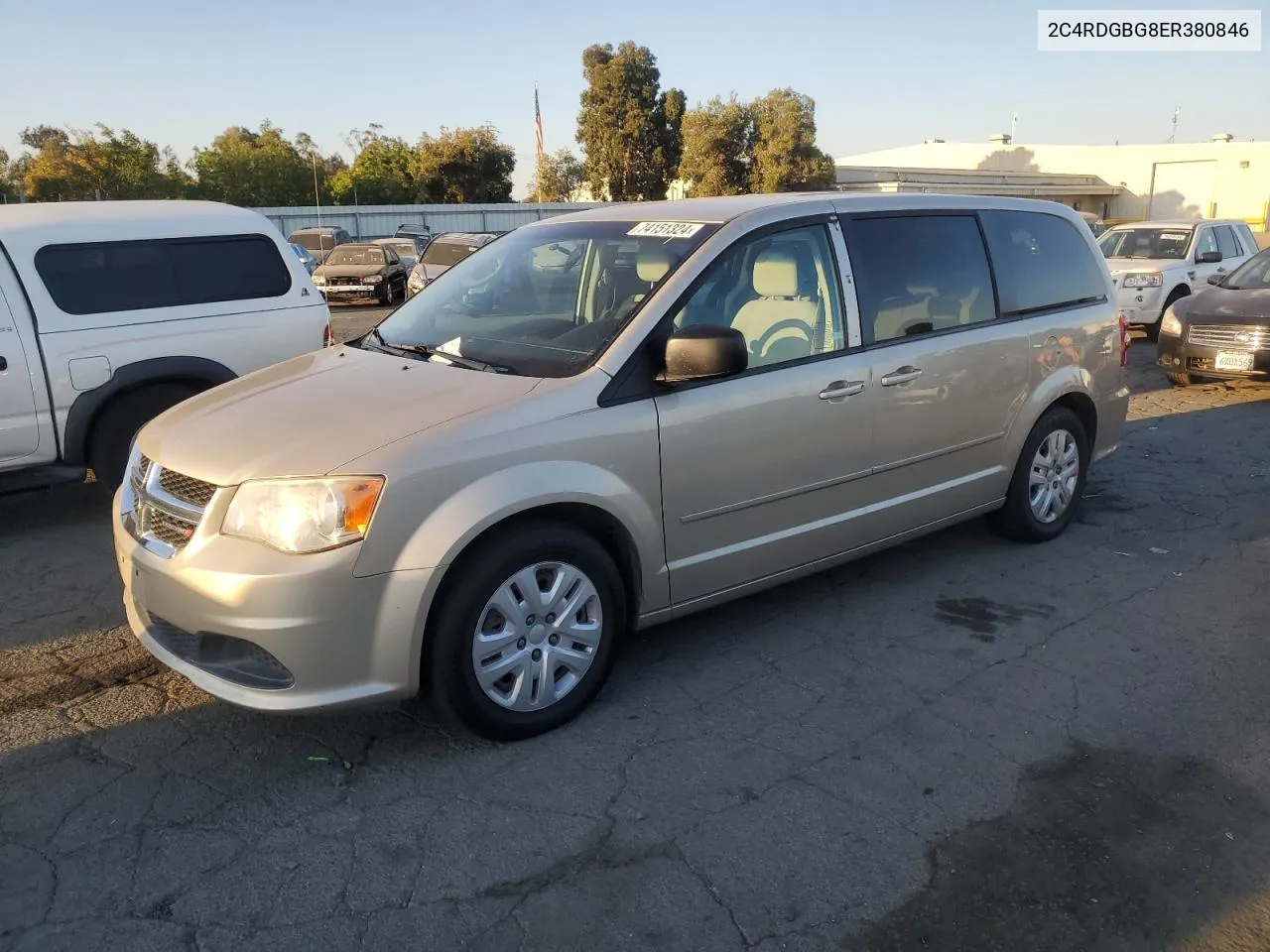 2C4RDGBG8ER380846 2014 Dodge Grand Caravan Se