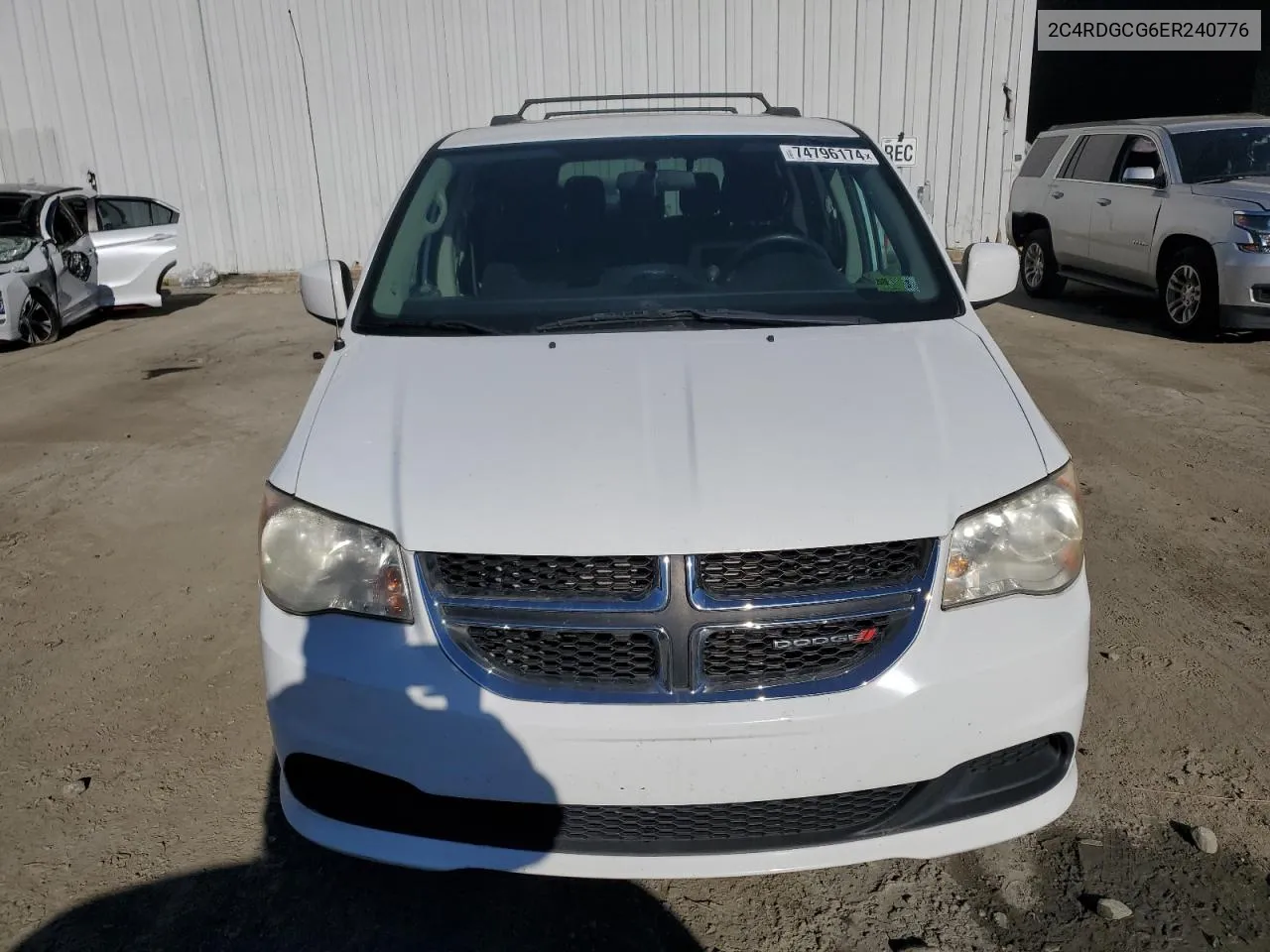 2014 Dodge Grand Caravan Sxt VIN: 2C4RDGCG6ER240776 Lot: 74796174