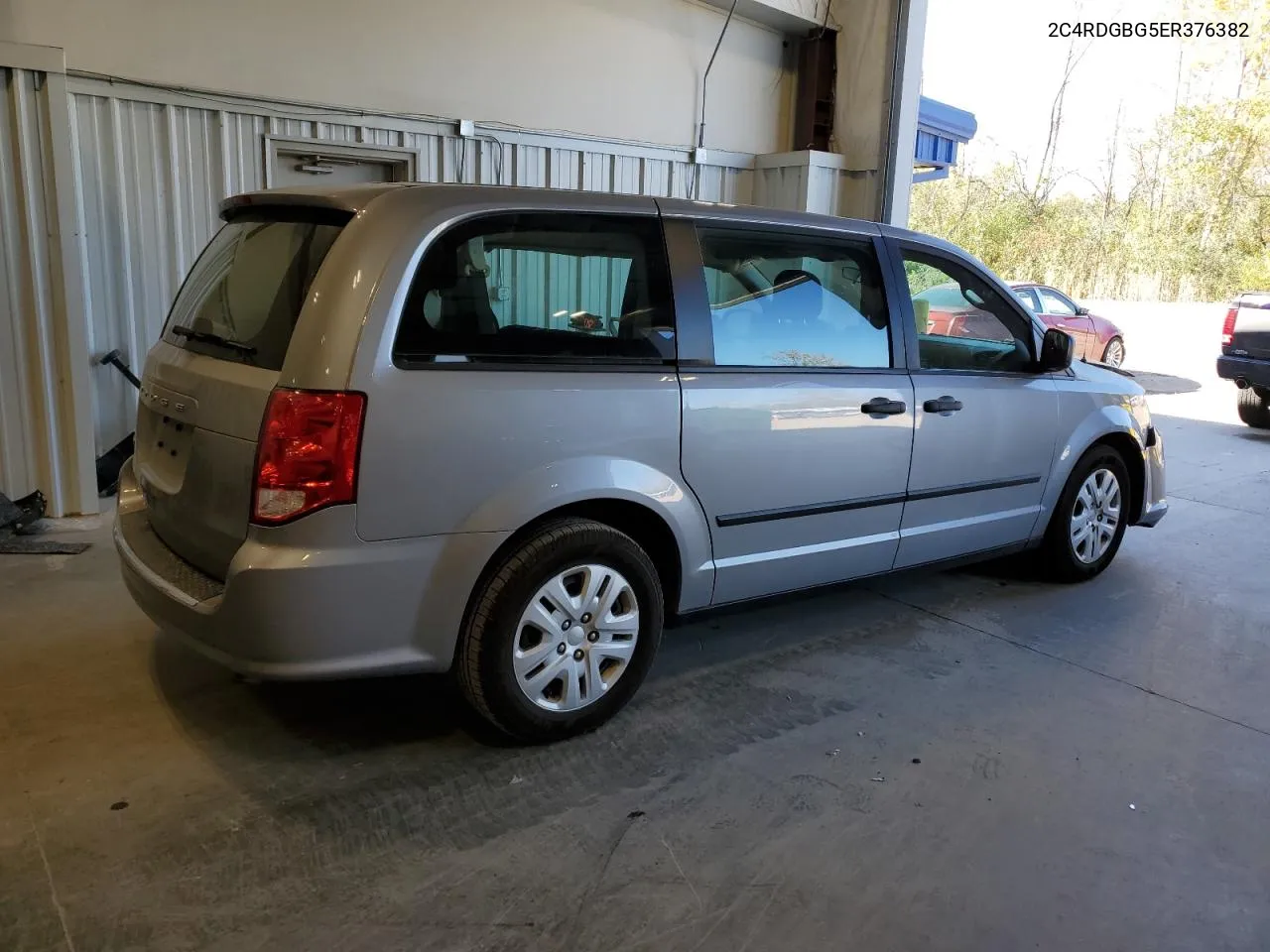 2C4RDGBG5ER376382 2014 Dodge Grand Caravan Se