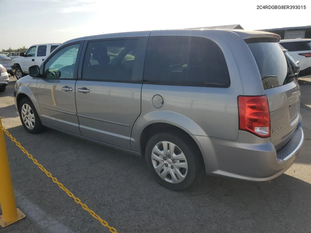 2C4RDGBG8ER393015 2014 Dodge Grand Caravan Se