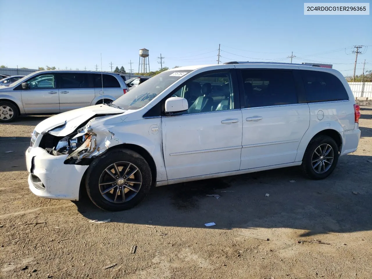 2C4RDGCG1ER296365 2014 Dodge Grand Caravan Sxt