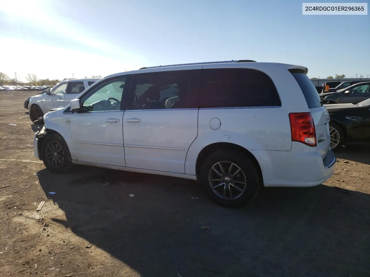 2C4RDGCG1ER296365 2014 Dodge Grand Caravan Sxt