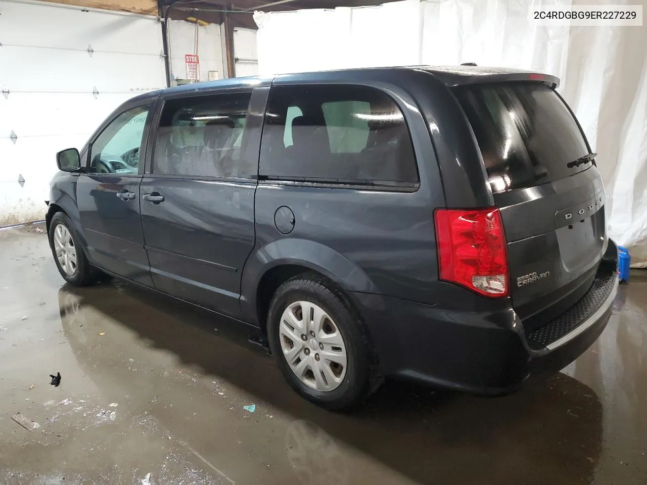 2C4RDGBG9ER227229 2014 Dodge Grand Caravan Se