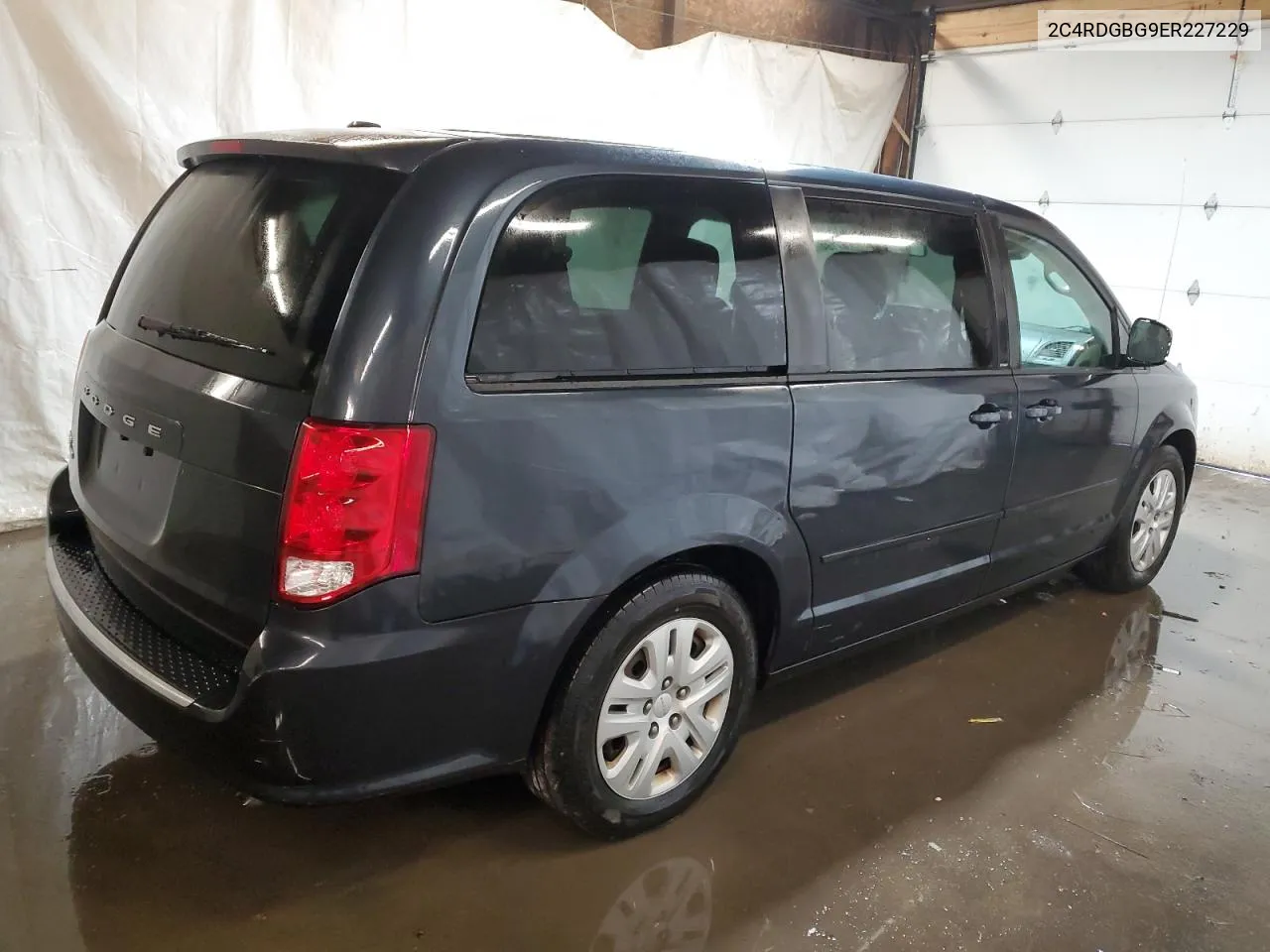 2C4RDGBG9ER227229 2014 Dodge Grand Caravan Se