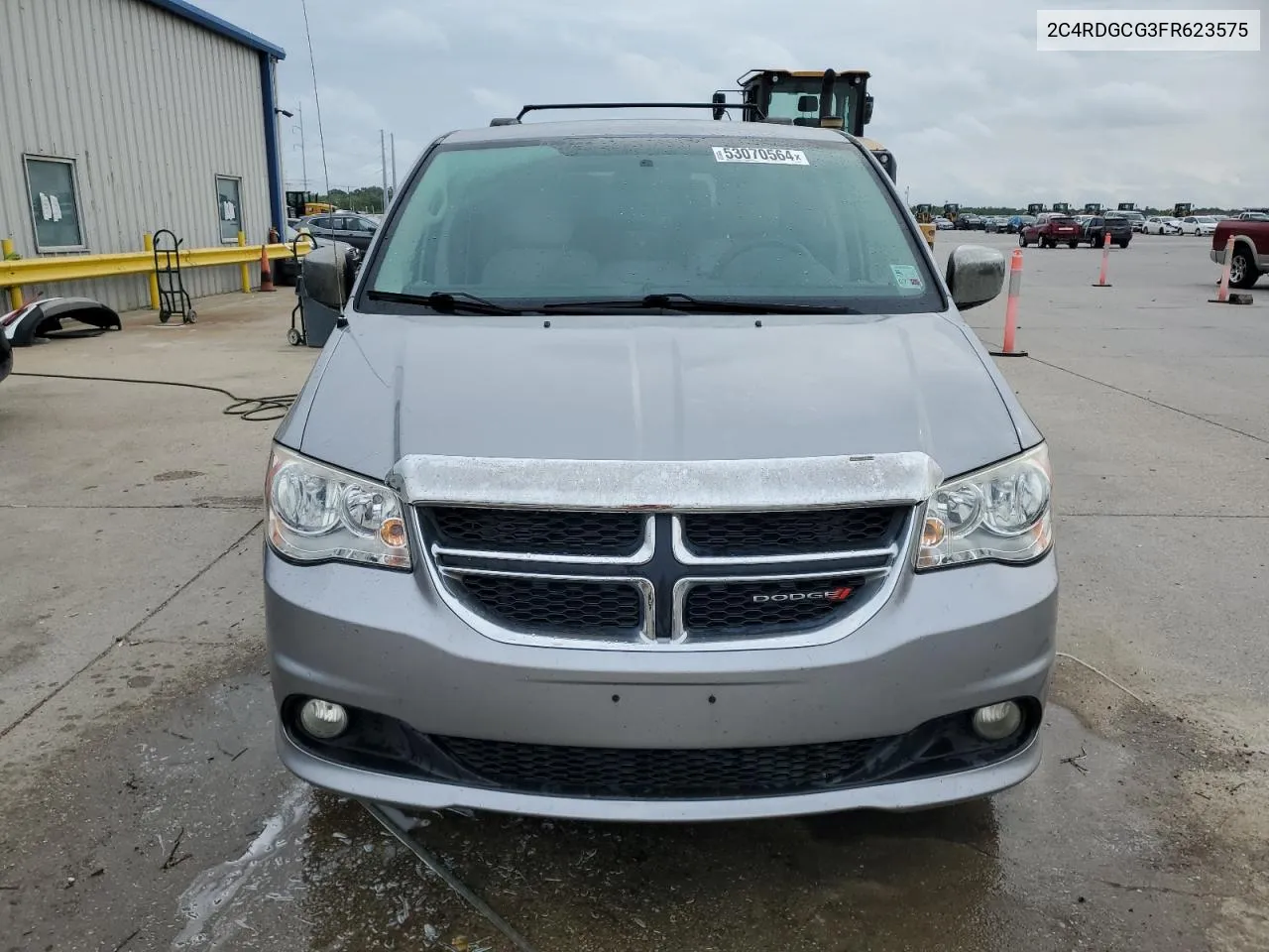 2015 Dodge Grand Caravan Sxt VIN: 2C4RDGCG3FR623575 Lot: 53070564