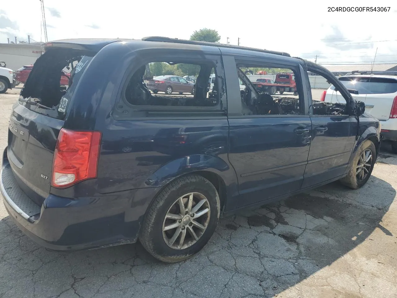 2C4RDGCG0FR543067 2015 Dodge Grand Caravan Sxt