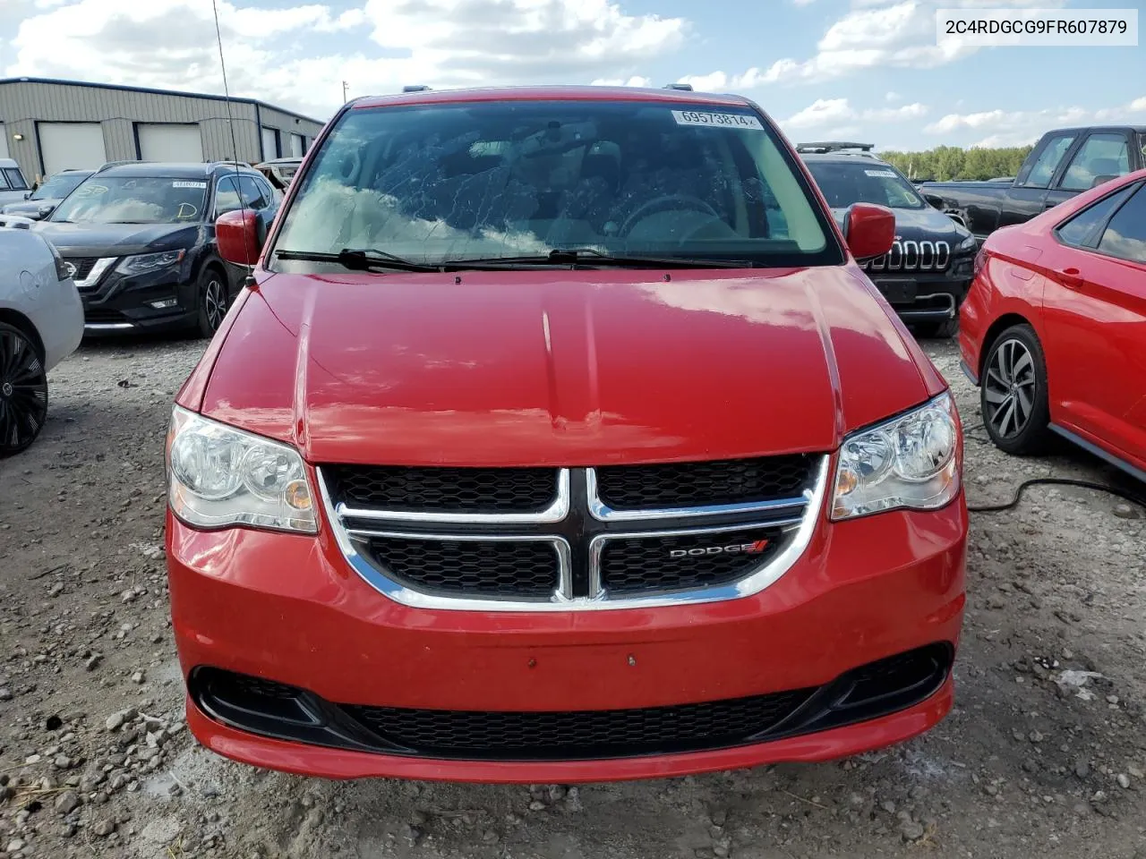 2015 Dodge Grand Caravan Sxt VIN: 2C4RDGCG9FR607879 Lot: 69573814