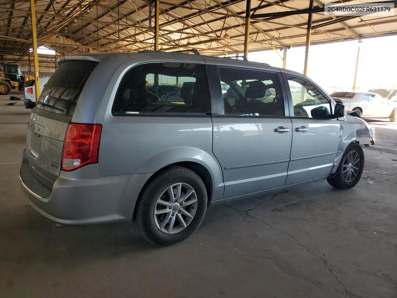 2C4RDGCG2FR631179 2015 Dodge Grand Caravan Sxt