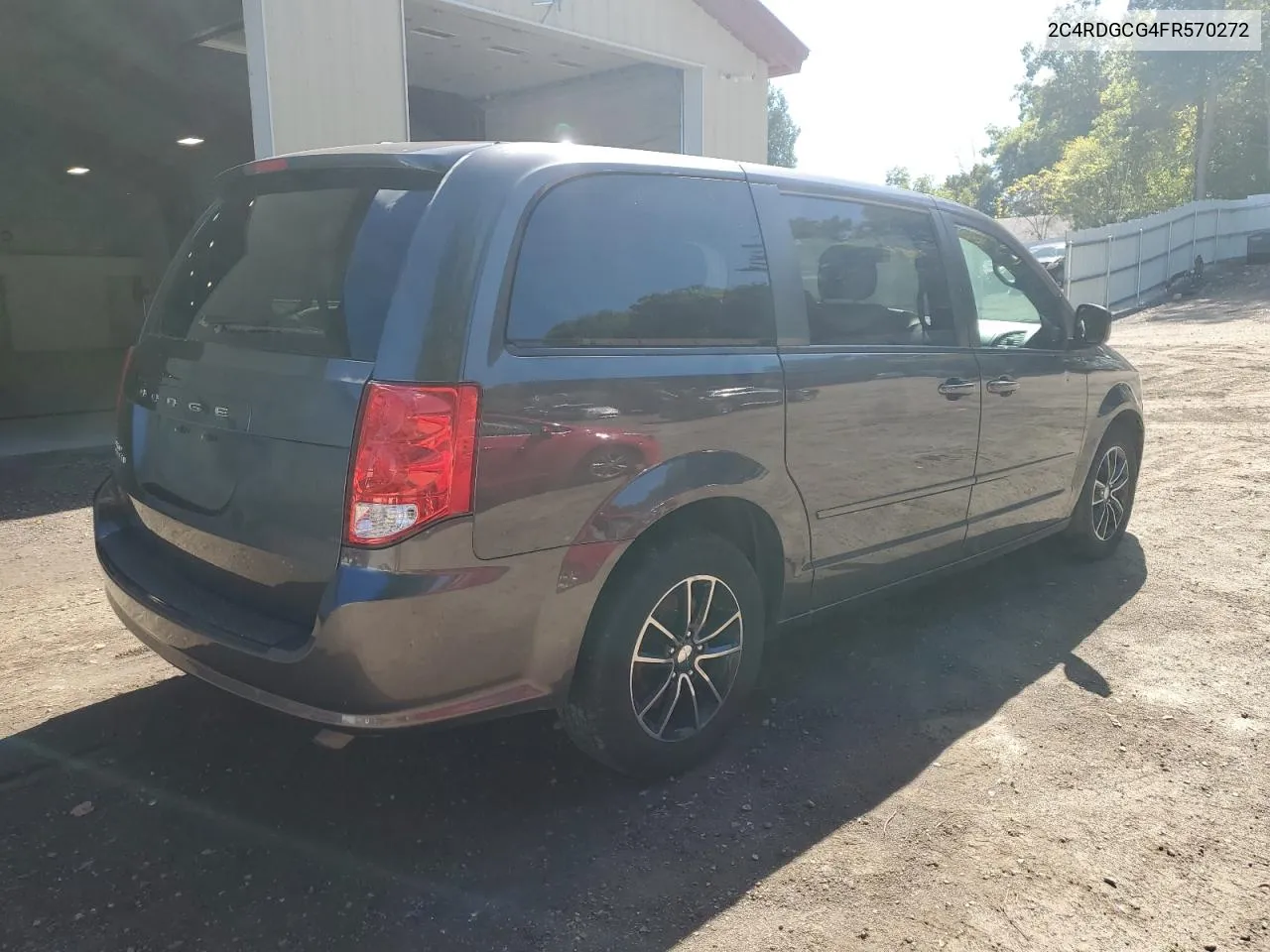 2015 Dodge Grand Caravan Sxt VIN: 2C4RDGCG4FR570272 Lot: 70847234