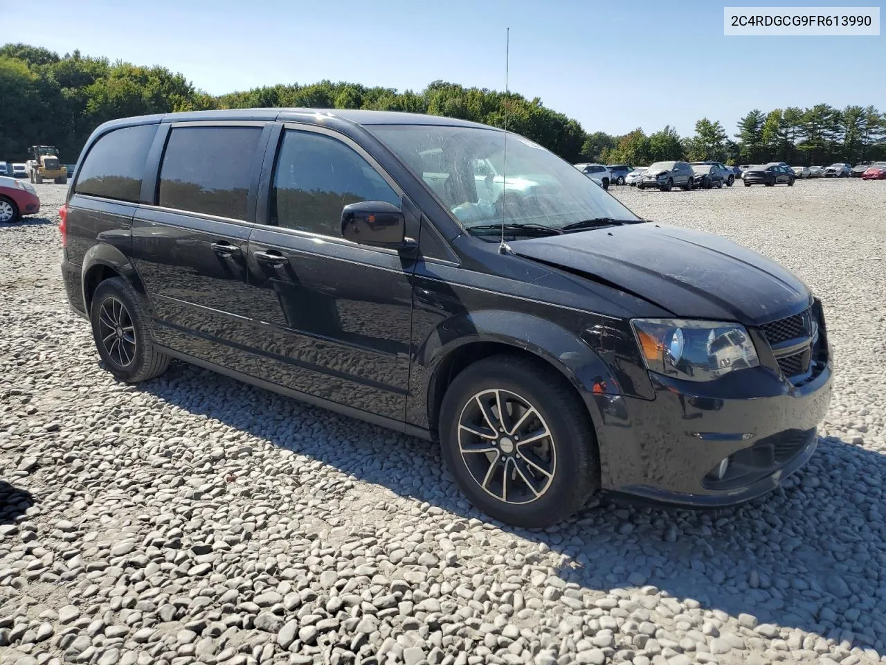 2C4RDGCG9FR613990 2015 Dodge Grand Caravan Sxt