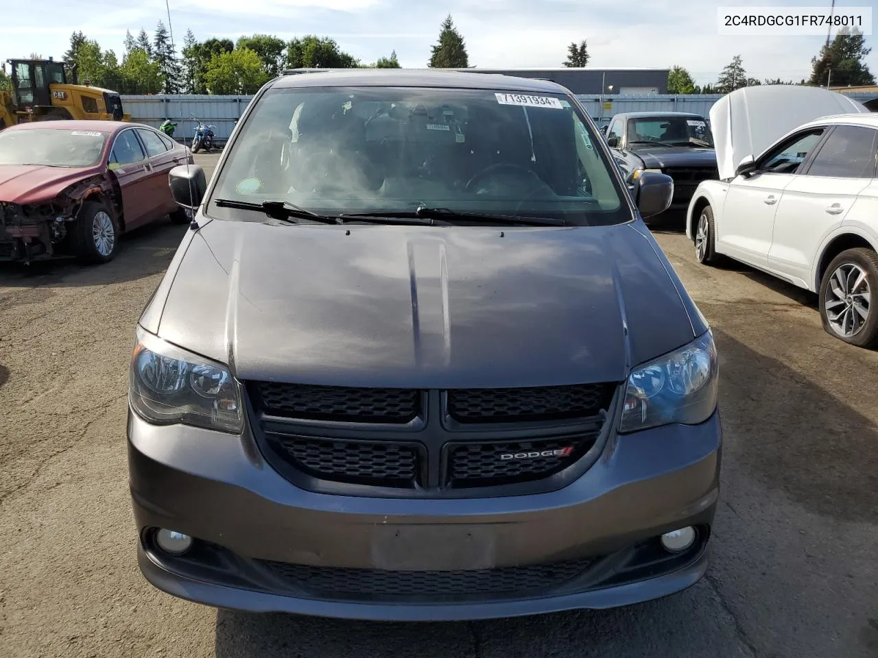 2015 Dodge Grand Caravan Sxt VIN: 2C4RDGCG1FR748011 Lot: 71391934