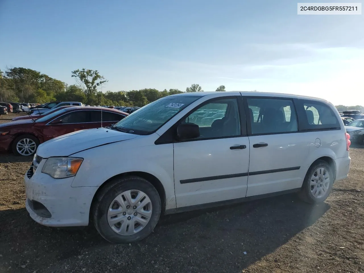 2C4RDGBG5FR557211 2015 Dodge Grand Caravan Se