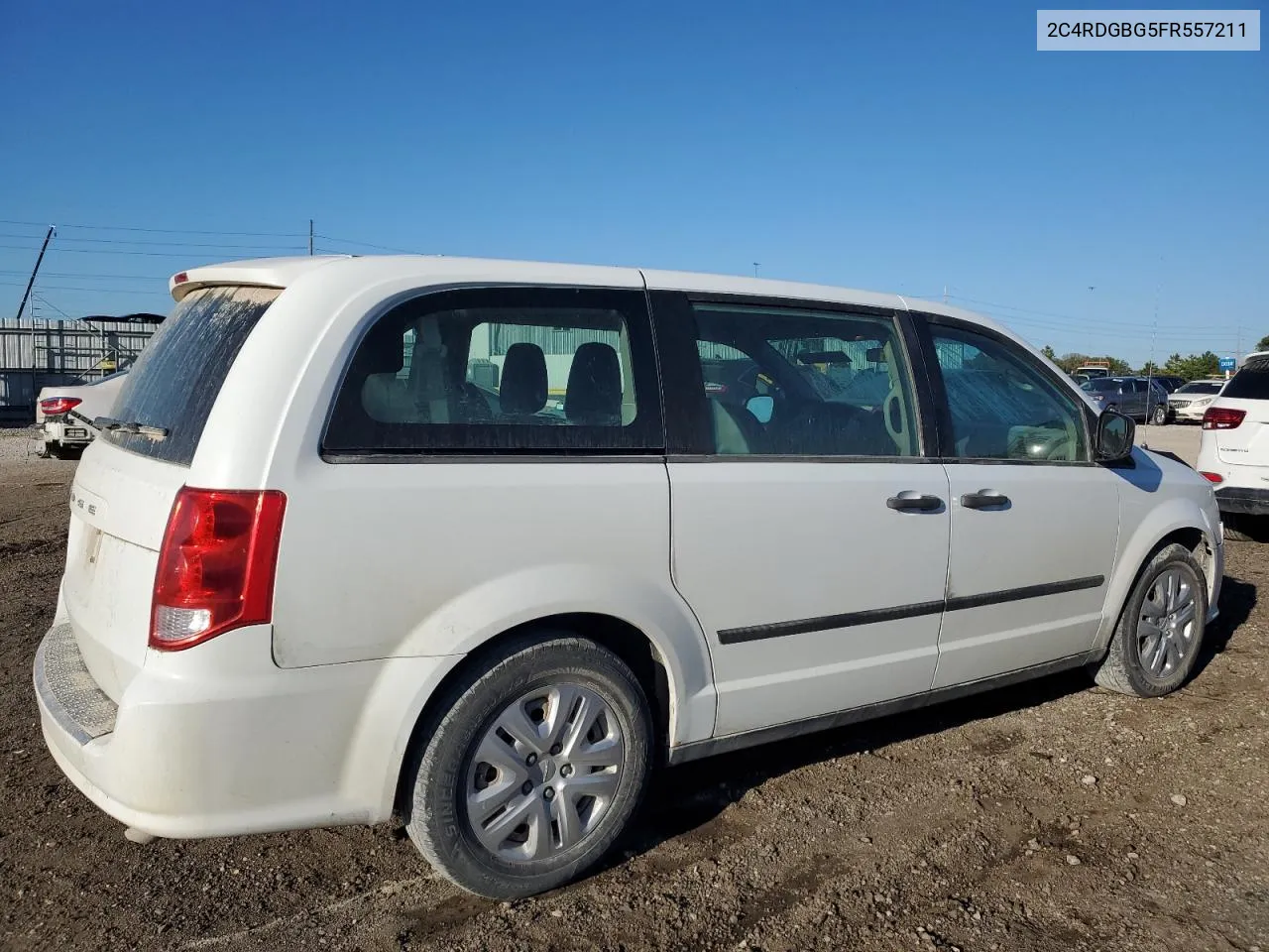 2C4RDGBG5FR557211 2015 Dodge Grand Caravan Se