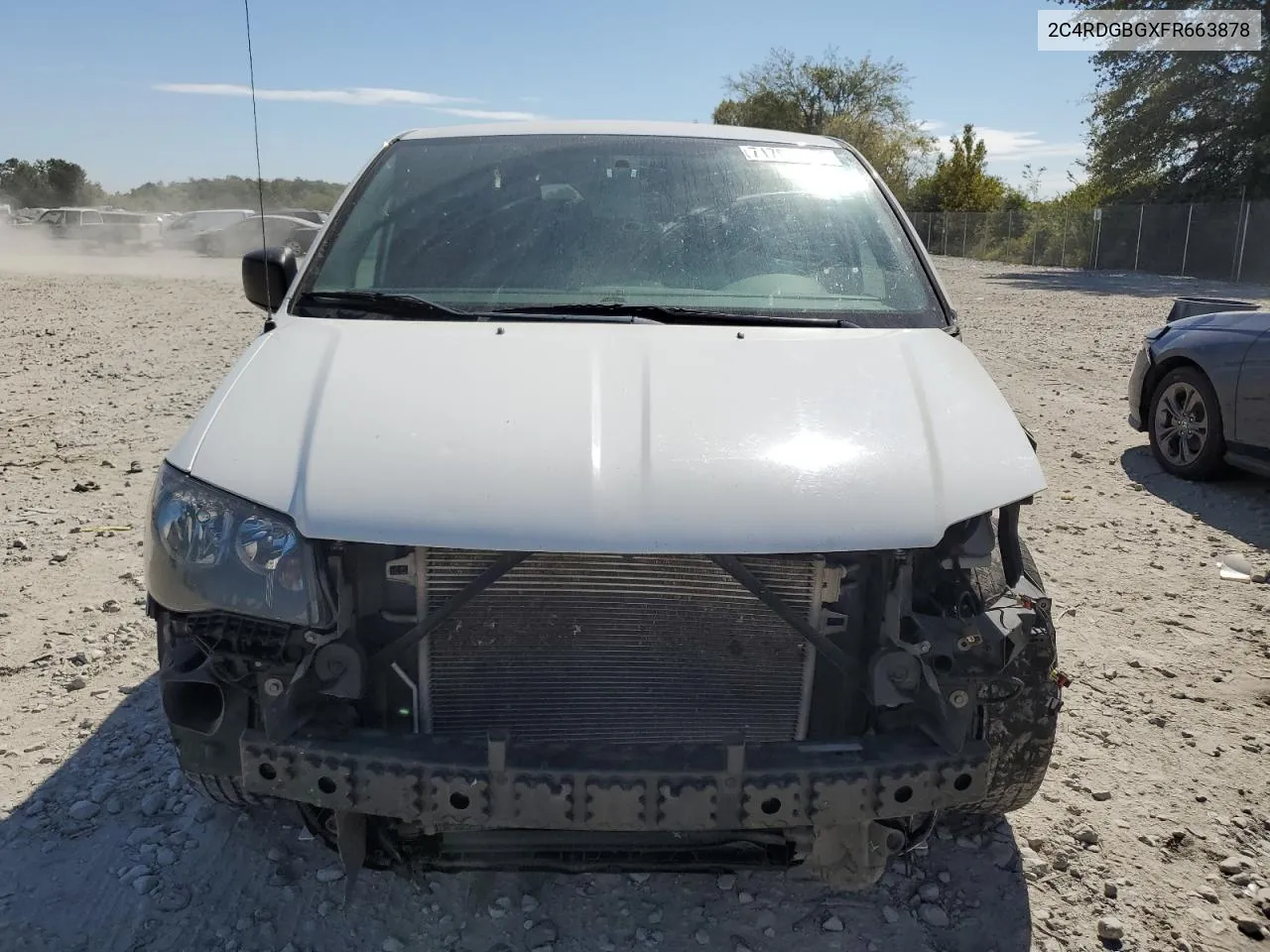 2C4RDGBGXFR663878 2015 Dodge Grand Caravan Se