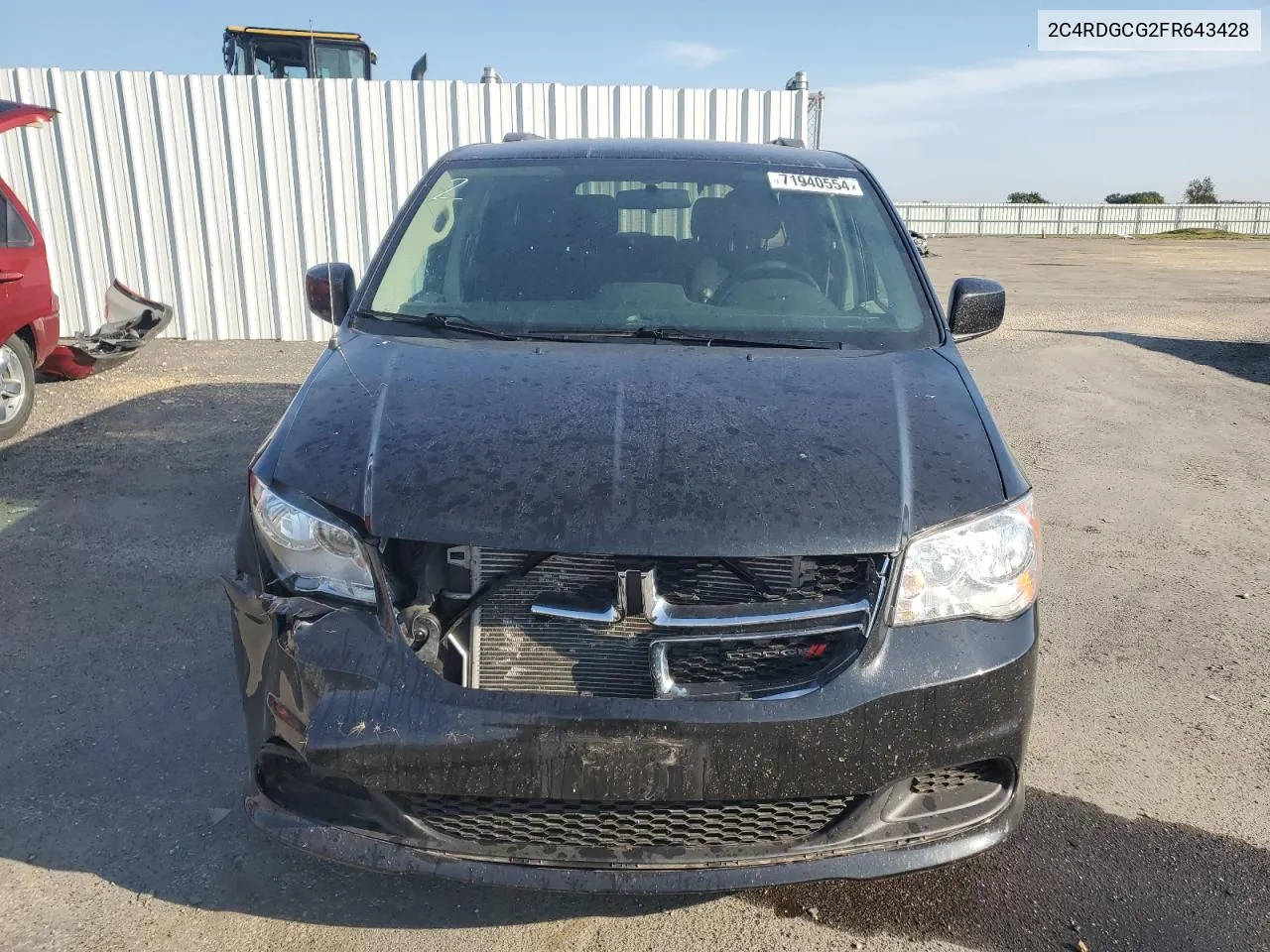 2015 Dodge Grand Caravan Sxt VIN: 2C4RDGCG2FR643428 Lot: 71940554