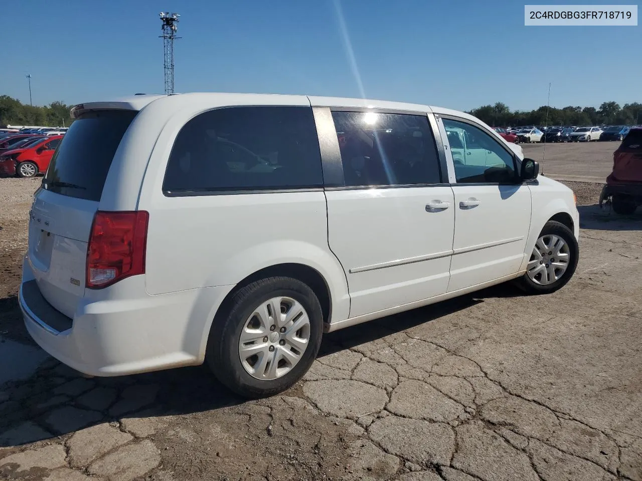 2C4RDGBG3FR718719 2015 Dodge Grand Caravan Se