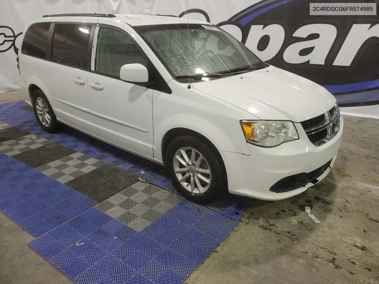 2015 Dodge Grand Caravan Sxt VIN: 2C4RDGCG6FR574985 Lot: 73714664