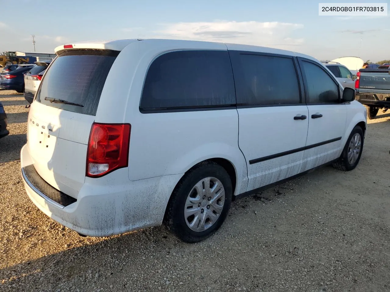 2C4RDGBG1FR703815 2015 Dodge Grand Caravan Se