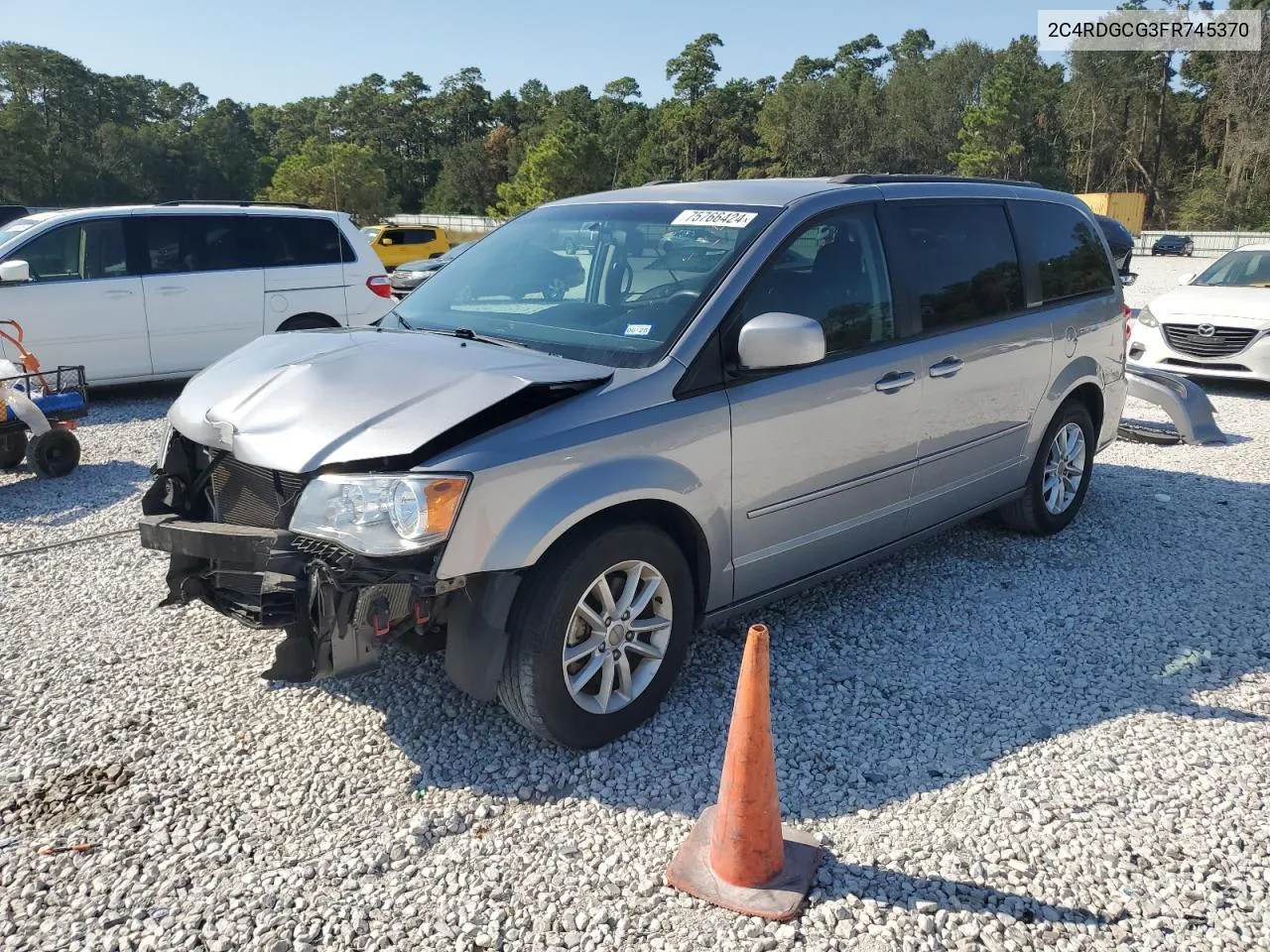 2015 Dodge Grand Caravan Sxt VIN: 2C4RDGCG3FR745370 Lot: 75766424