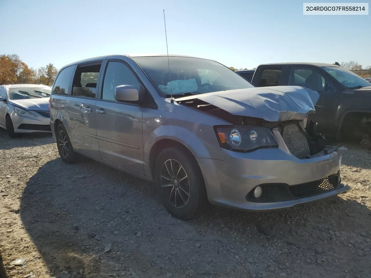 2C4RDGCG7FR558214 2015 Dodge Grand Caravan Sxt