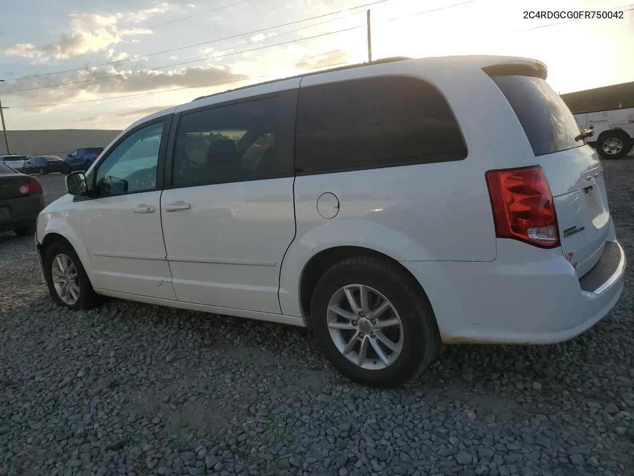 2015 Dodge Grand Caravan Sxt VIN: 2C4RDGCG0FR750042 Lot: 77025554