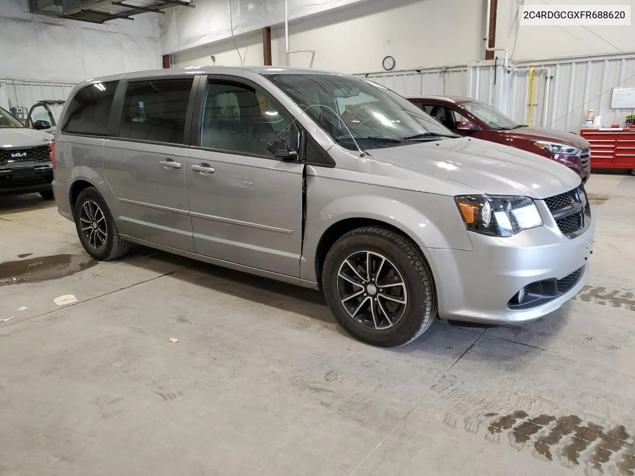 2015 Dodge Grand Caravan Sxt VIN: 2C4RDGCGXFR688620 Lot: 77445884