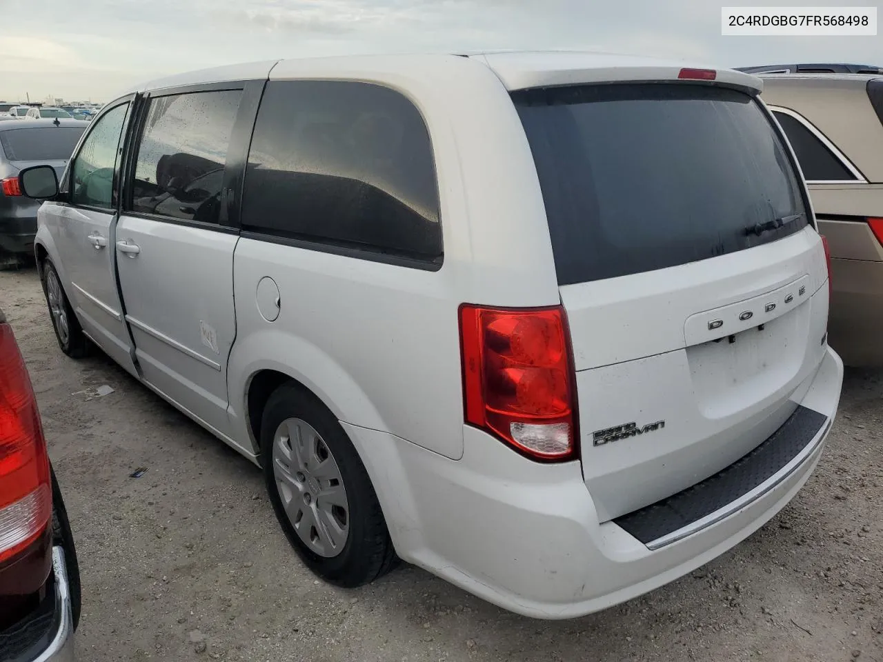 2C4RDGBG7FR568498 2015 Dodge Grand Caravan Se