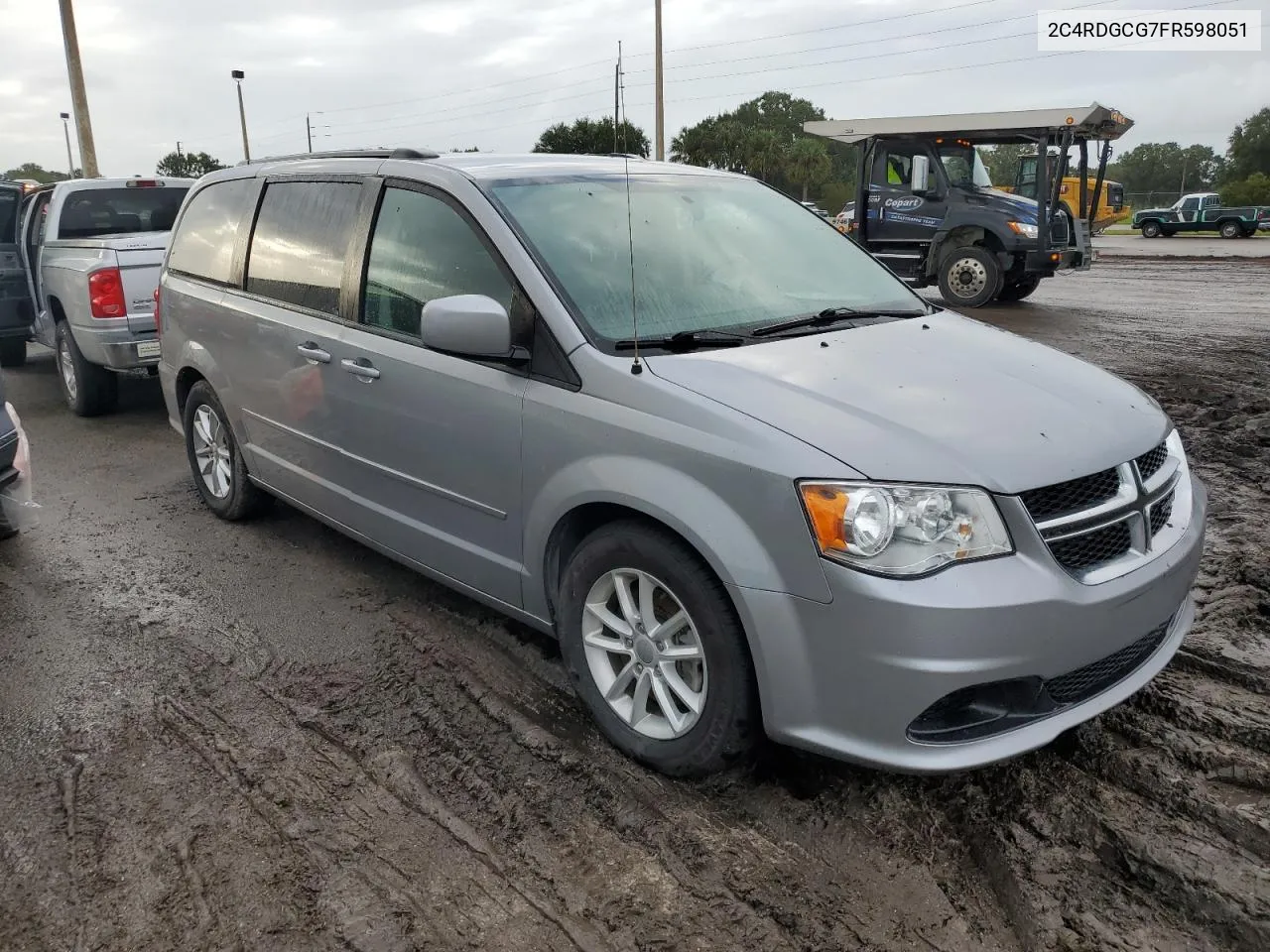 2C4RDGCG7FR598051 2015 Dodge Grand Caravan Sxt