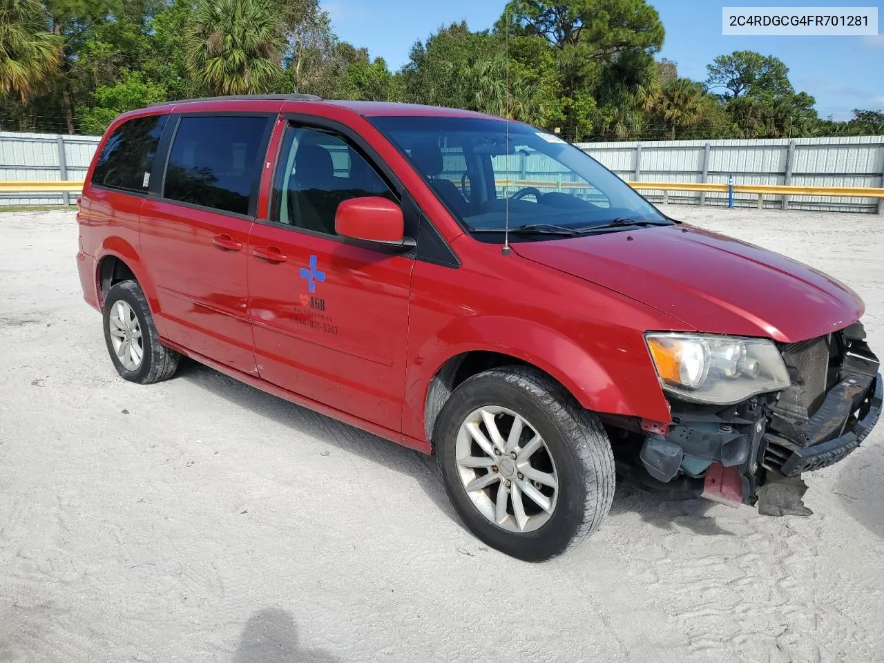 2015 Dodge Grand Caravan Sxt VIN: 2C4RDGCG4FR701281 Lot: 81161934