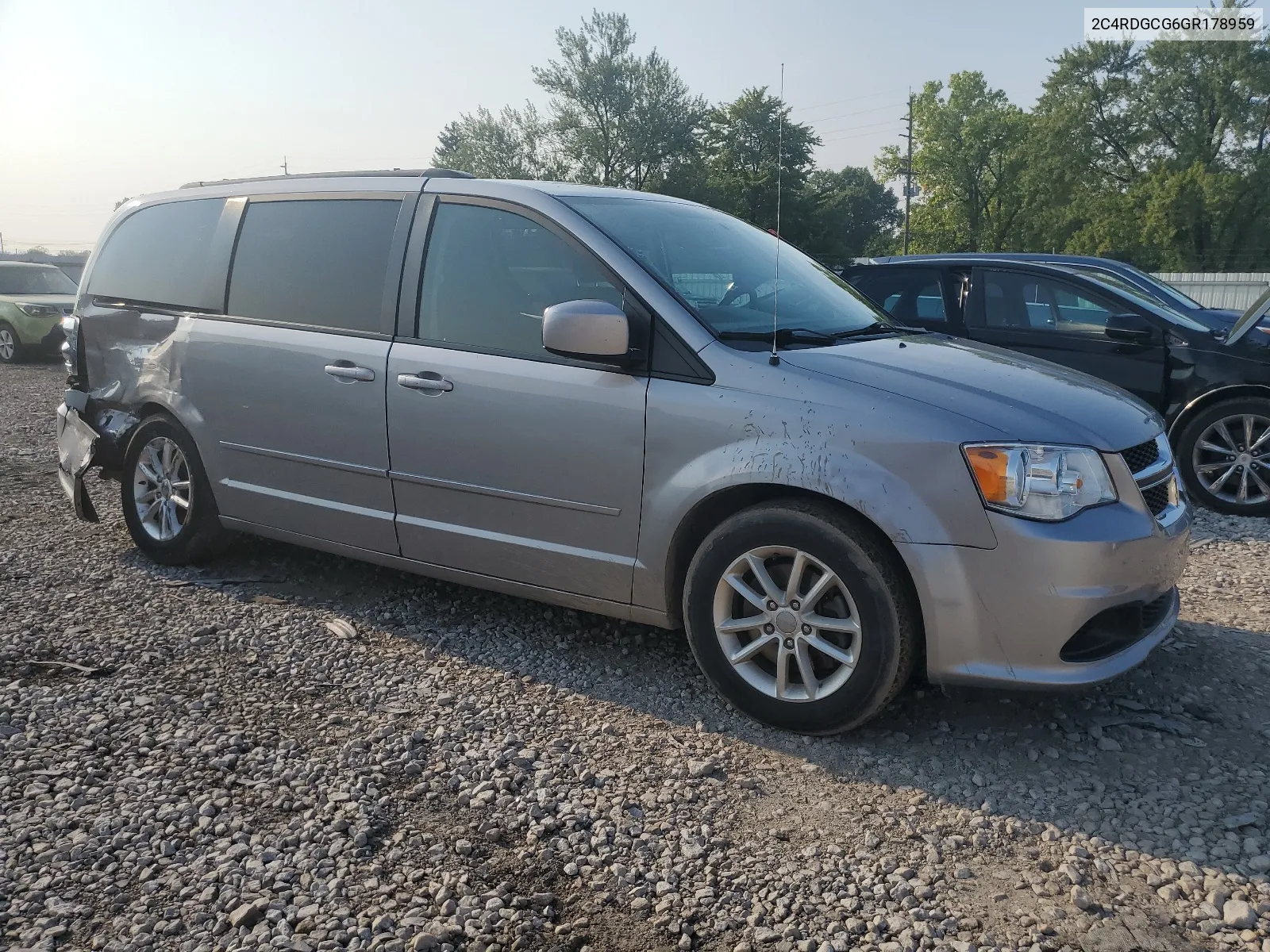 2C4RDGCG6GR178959 2016 Dodge Grand Caravan Sxt