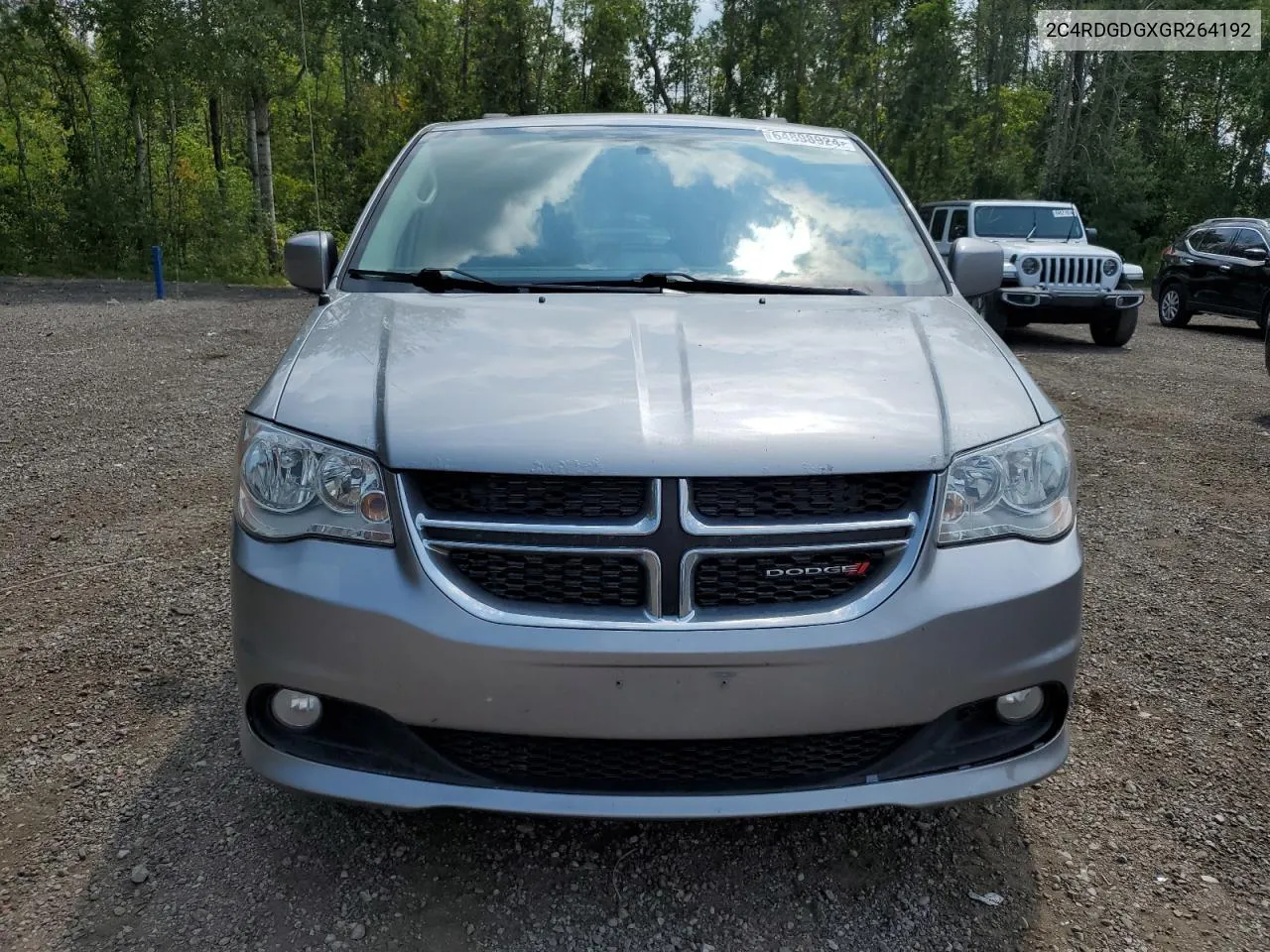 2016 Dodge Grand Caravan Crew VIN: 2C4RDGDGXGR264192 Lot: 64898924