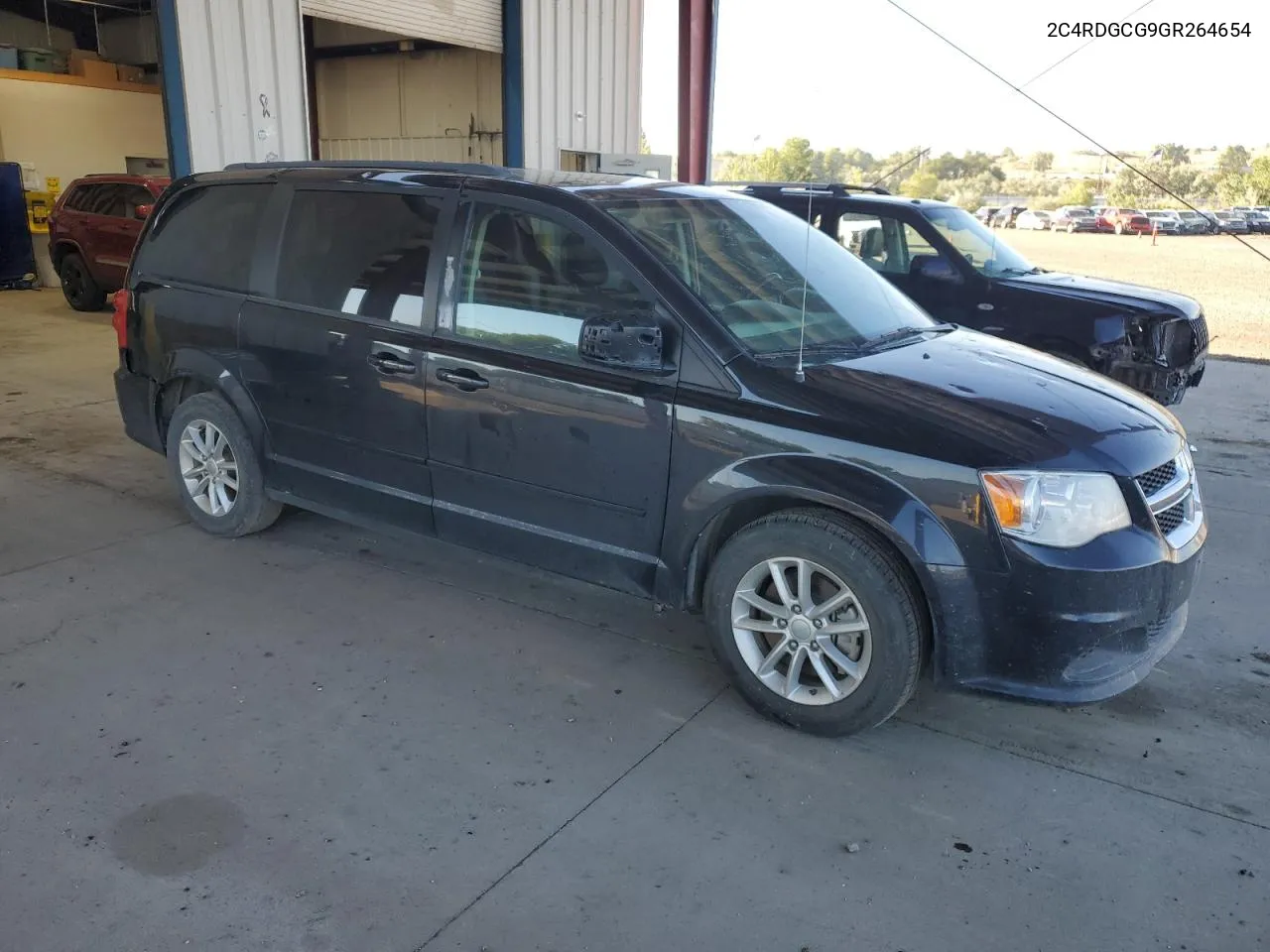 2C4RDGCG9GR264654 2016 Dodge Grand Caravan Sxt