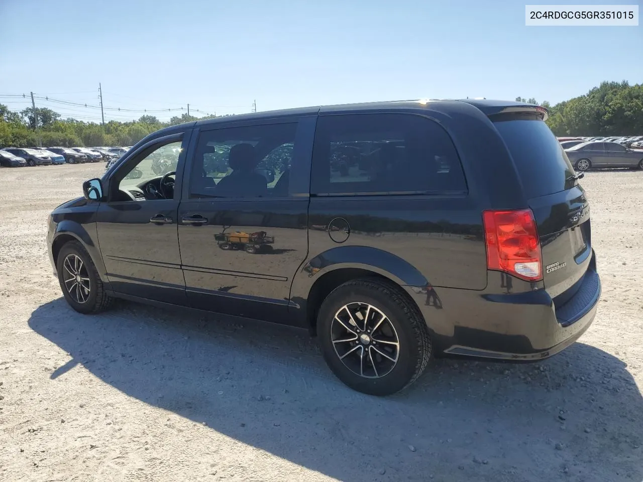 2016 Dodge Grand Caravan Sxt VIN: 2C4RDGCG5GR351015 Lot: 69934484