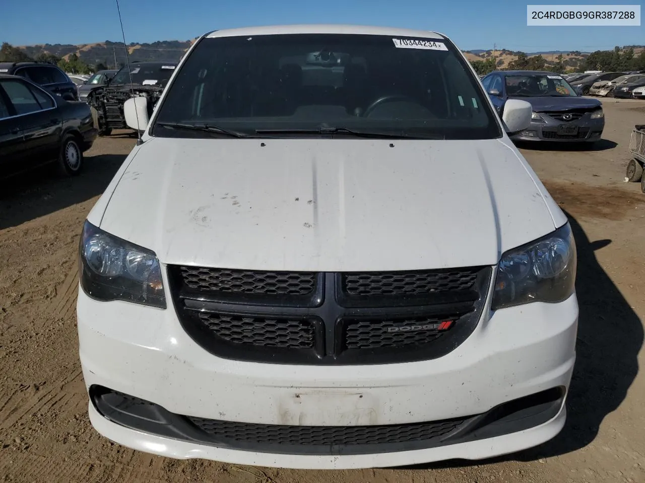 2C4RDGBG9GR387288 2016 Dodge Grand Caravan Se