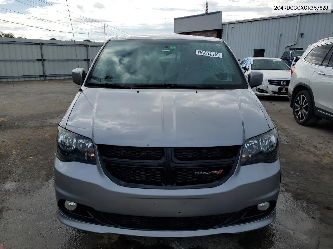 2016 Dodge Grand Caravan Sxt VIN: 2C4RDGCGXGR357828 Lot: 71951094