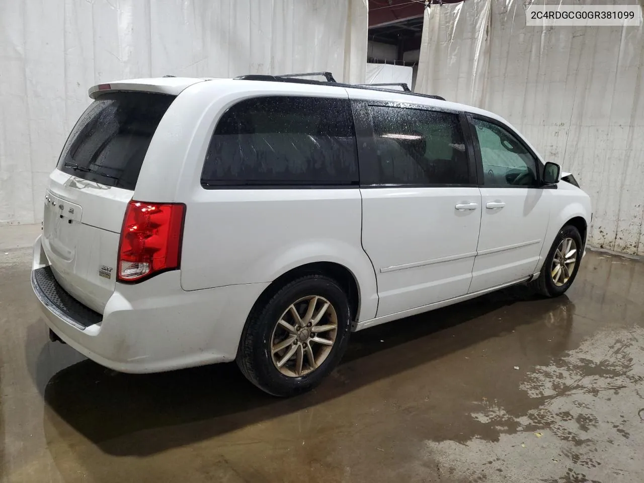 2C4RDGCG0GR381099 2016 Dodge Grand Caravan Sxt