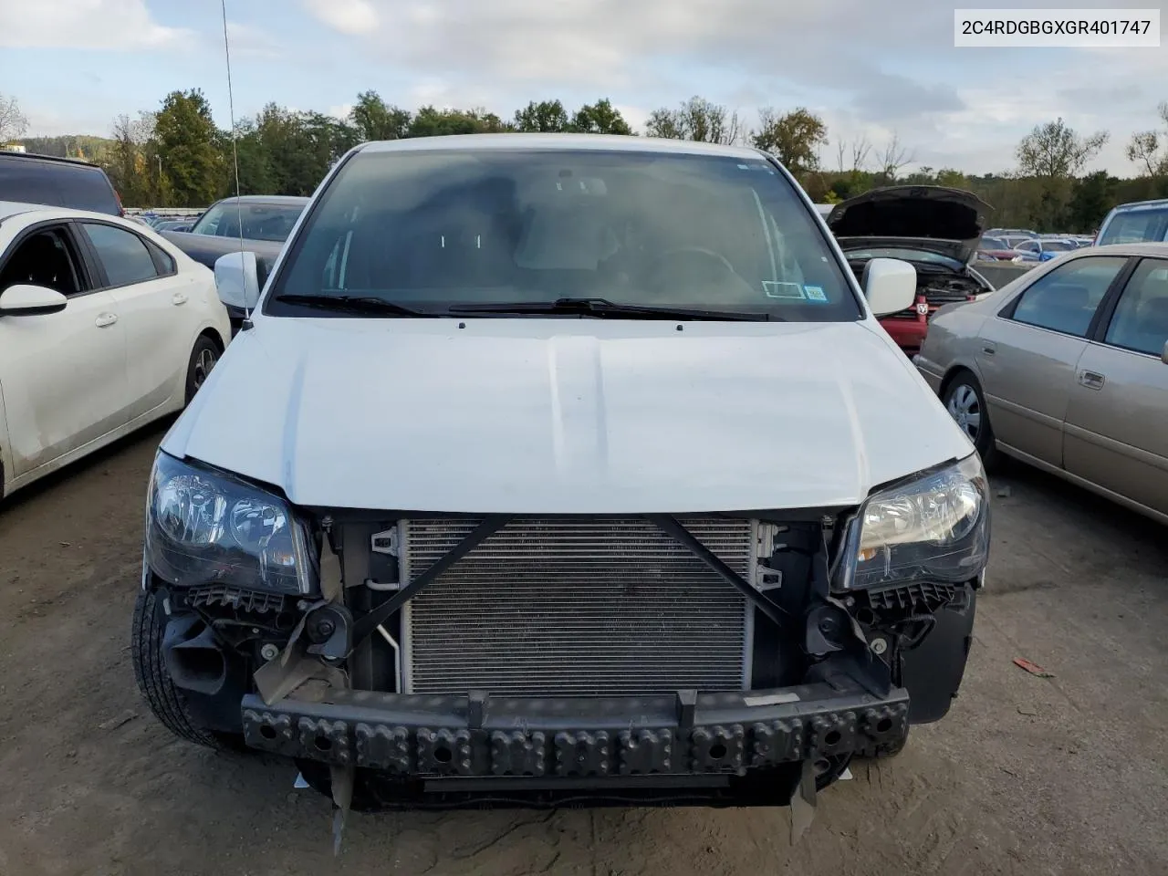 2C4RDGBGXGR401747 2016 Dodge Grand Caravan Se