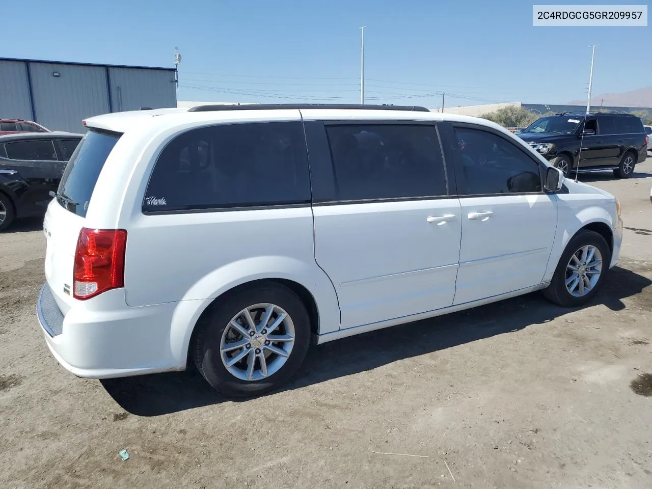 2016 Dodge Grand Caravan Sxt VIN: 2C4RDGCG5GR209957 Lot: 74500004