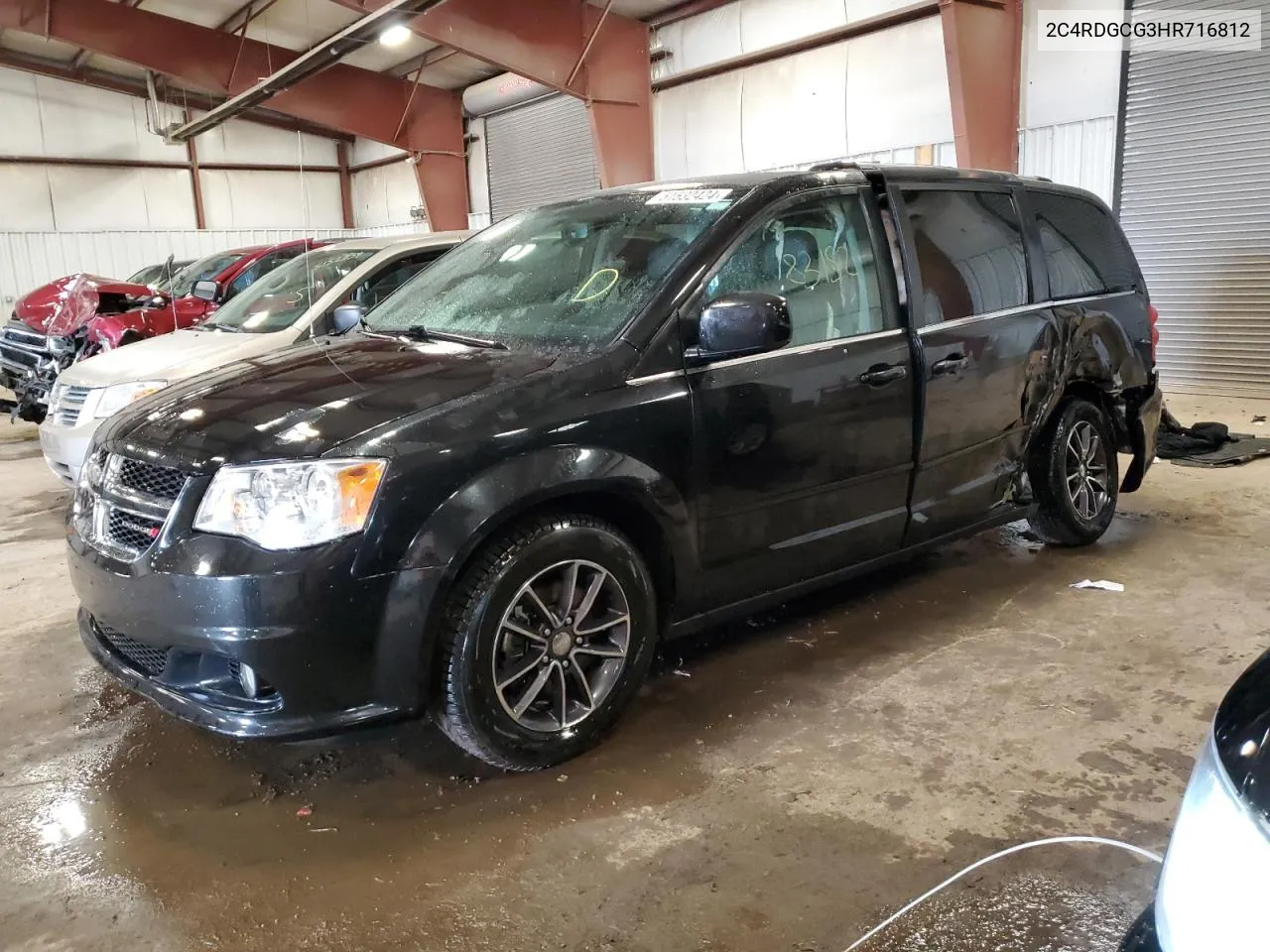 2C4RDGCG3HR716812 2017 Dodge Grand Caravan Sxt