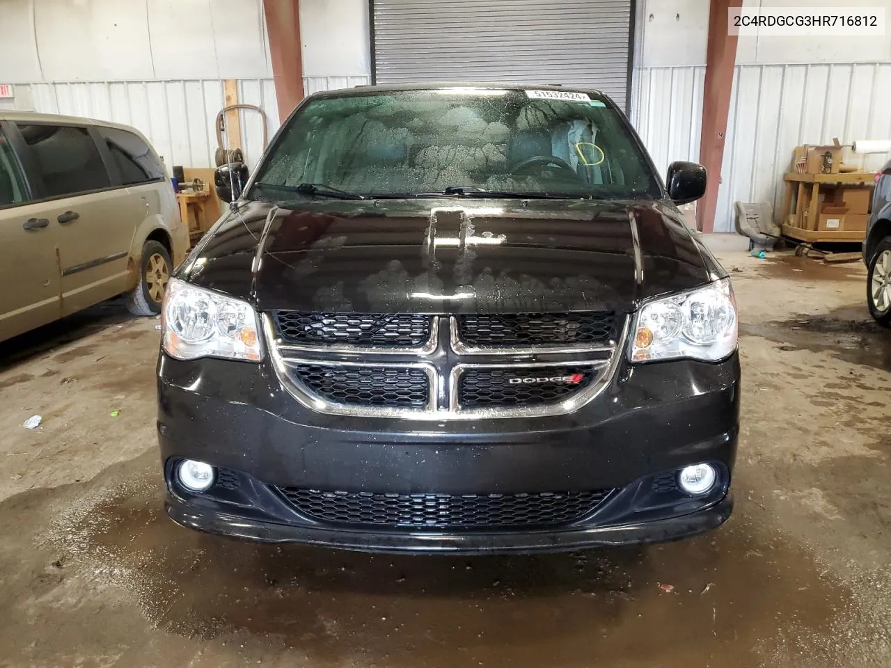 2C4RDGCG3HR716812 2017 Dodge Grand Caravan Sxt